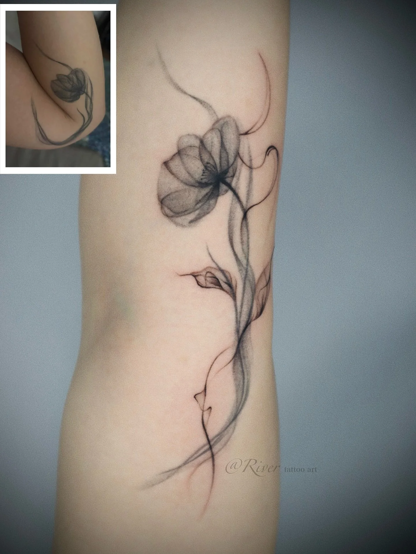 A smoky poppy &mdash; soft, flowing, and mysterious.
#NYCTattoo #FlushingNY #NewYorkTattoo #BlackAndGreyTattoo #InkTattoo #SmokeTattoo #FineLineTattoo@#PoppyTattoo #FlowerTattoo #BloomTattoo #NatureTattoo #RiverTattoo #InkFlow #TattooArtistry #Tattoo