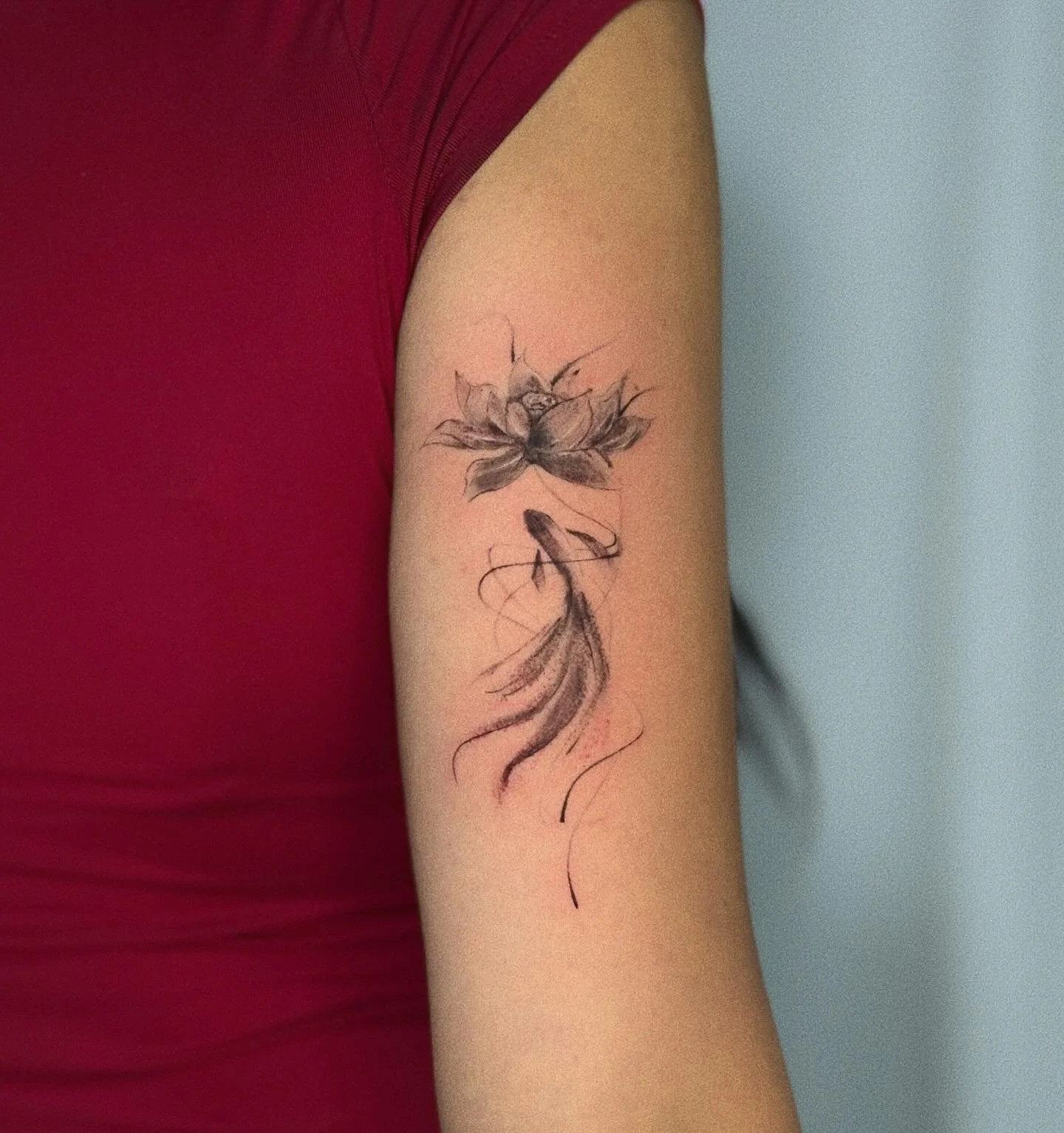 Koi fish from flash 
#flowertattoo #discounttattoo #specialtattoo #girltattoo #boytattoo #linetattoo #tattooart #tattooed #tattoogirls #nytattoo #nytattooartist #nytattoos #flushingtattoo #blackandgreytattoo #blackandgrey #tattoos #tattoostyle #girls