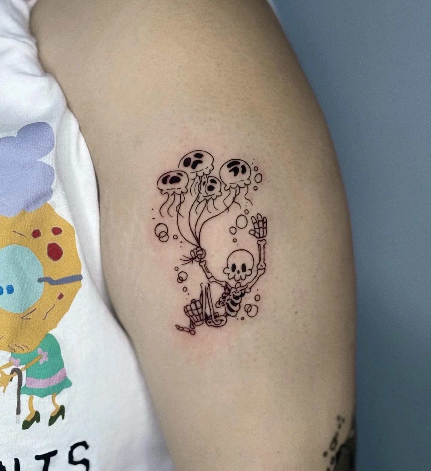 Halloween tattoo 👻 
#flowertattoo #discounttattoo #specialtattoo #girltattoo #boytattoo #linetattoo #tattooart #tattooed #tattoogirls #nytattoo #nytattooartist #nytattoos #flushingtattoo #blackandgreytattoo #blackandgrey #tattoos #tattoostyle #girls