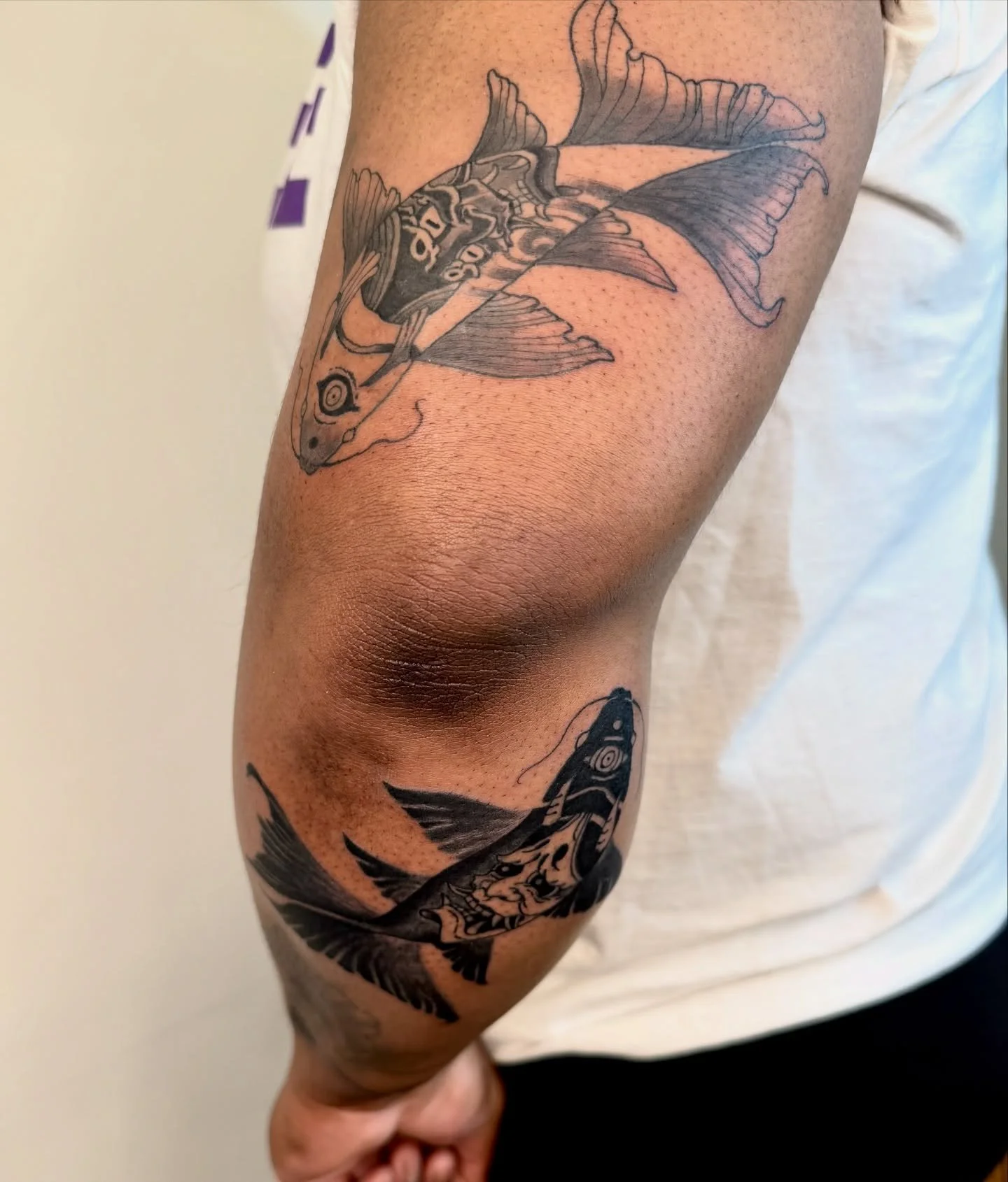 Yin Yang Fish with hannya masks 

Thanks @fuckthatpremeshit for trusting me to do these in my style. 

Needles @emalla.official @emalla.amazon 
-
-
-
#tattoo #tattoos #tattooed #tattooer #tattooist