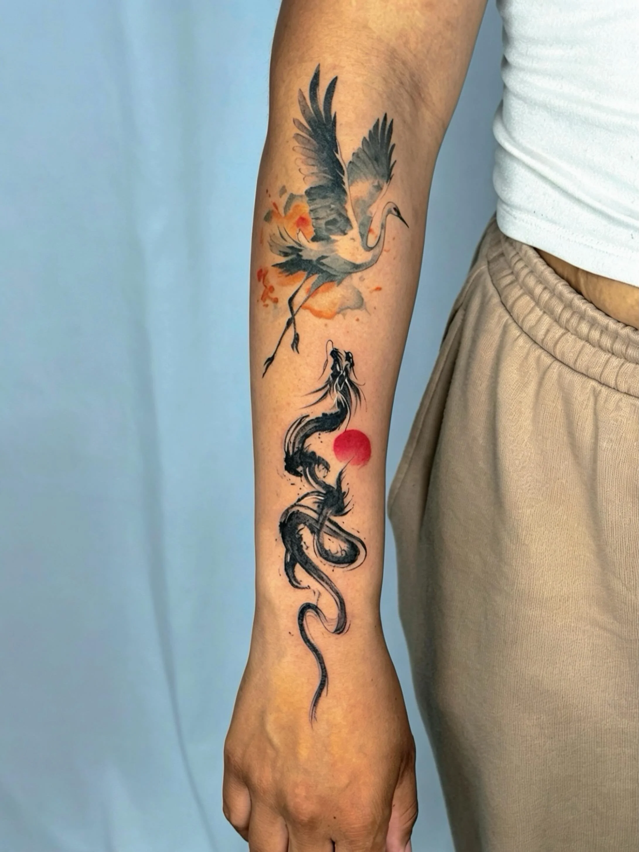 Dragon from flash 
Crane from @rivertattooart (one year healed）
#tattoo #tattoos #tattooartists #tattooed