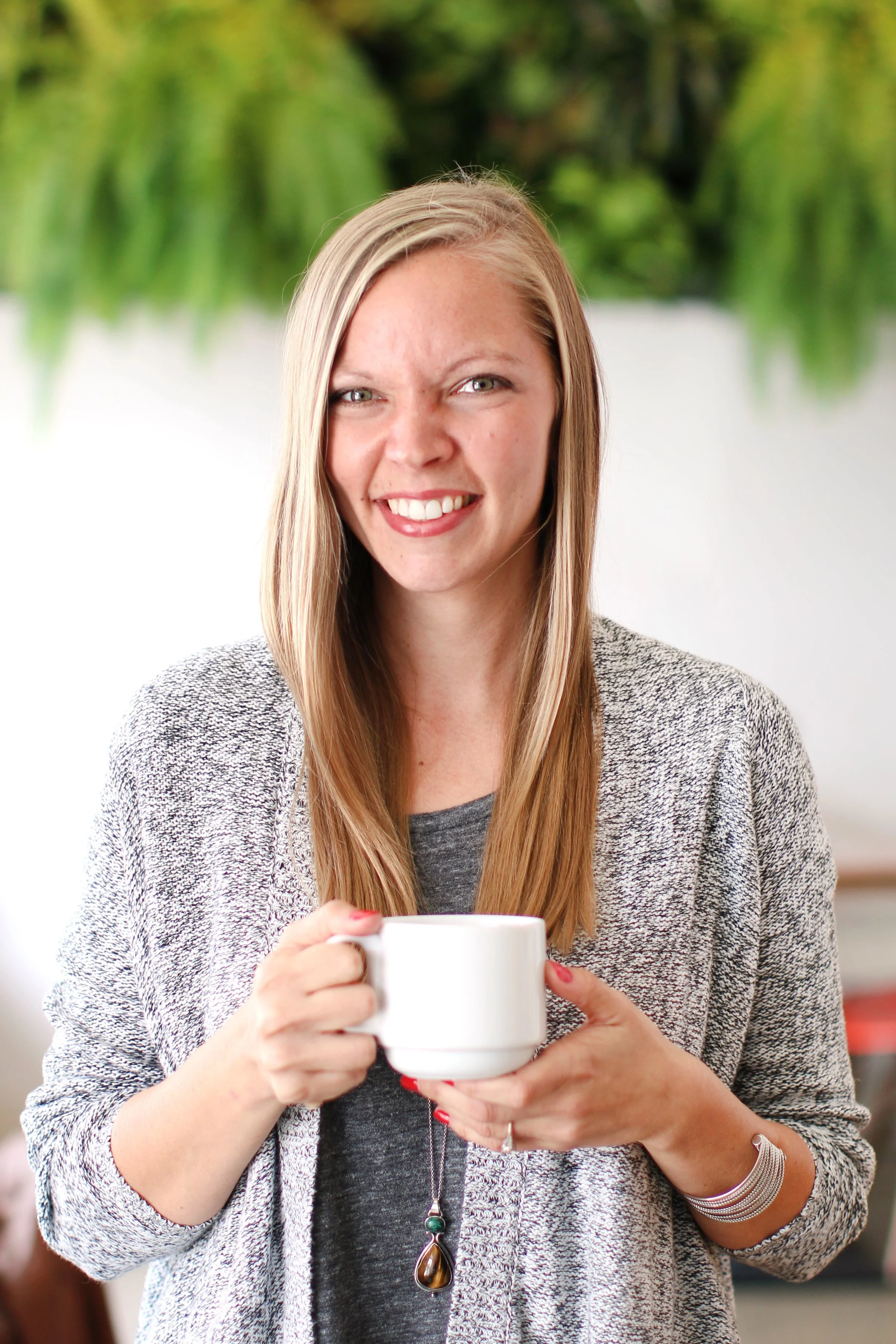 Author-photo-Brandi-Lust.jpg