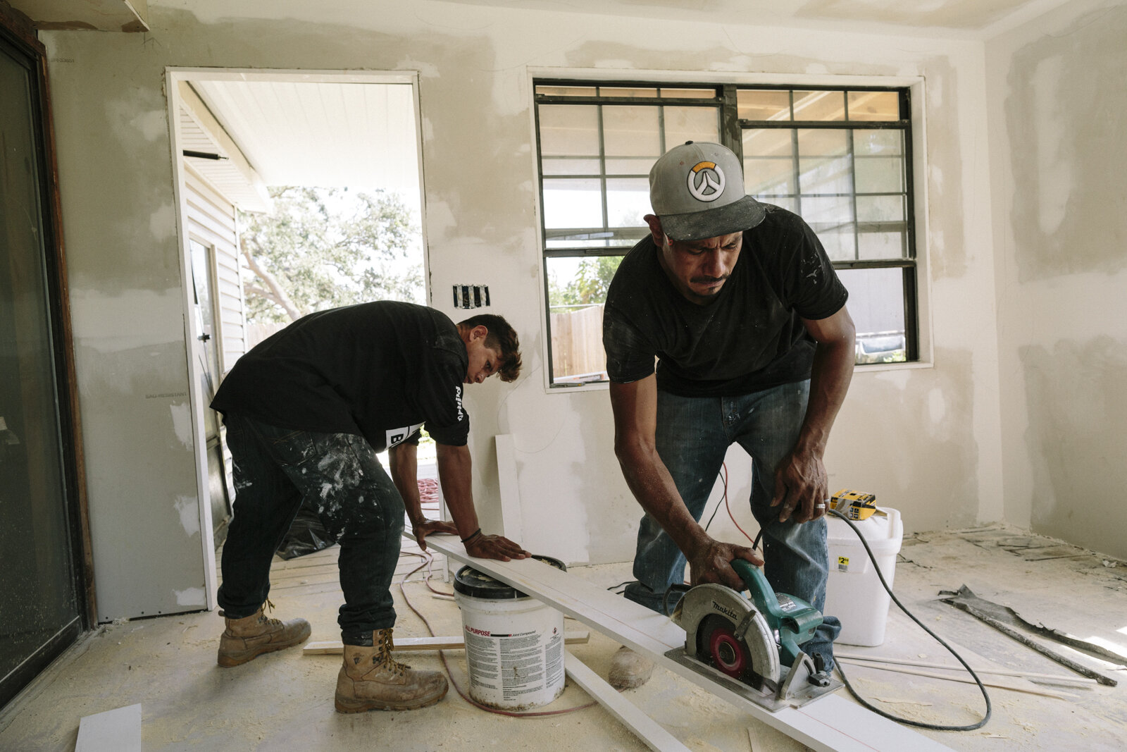 Migrant workers rebuilding Panama City area following Hurricane 