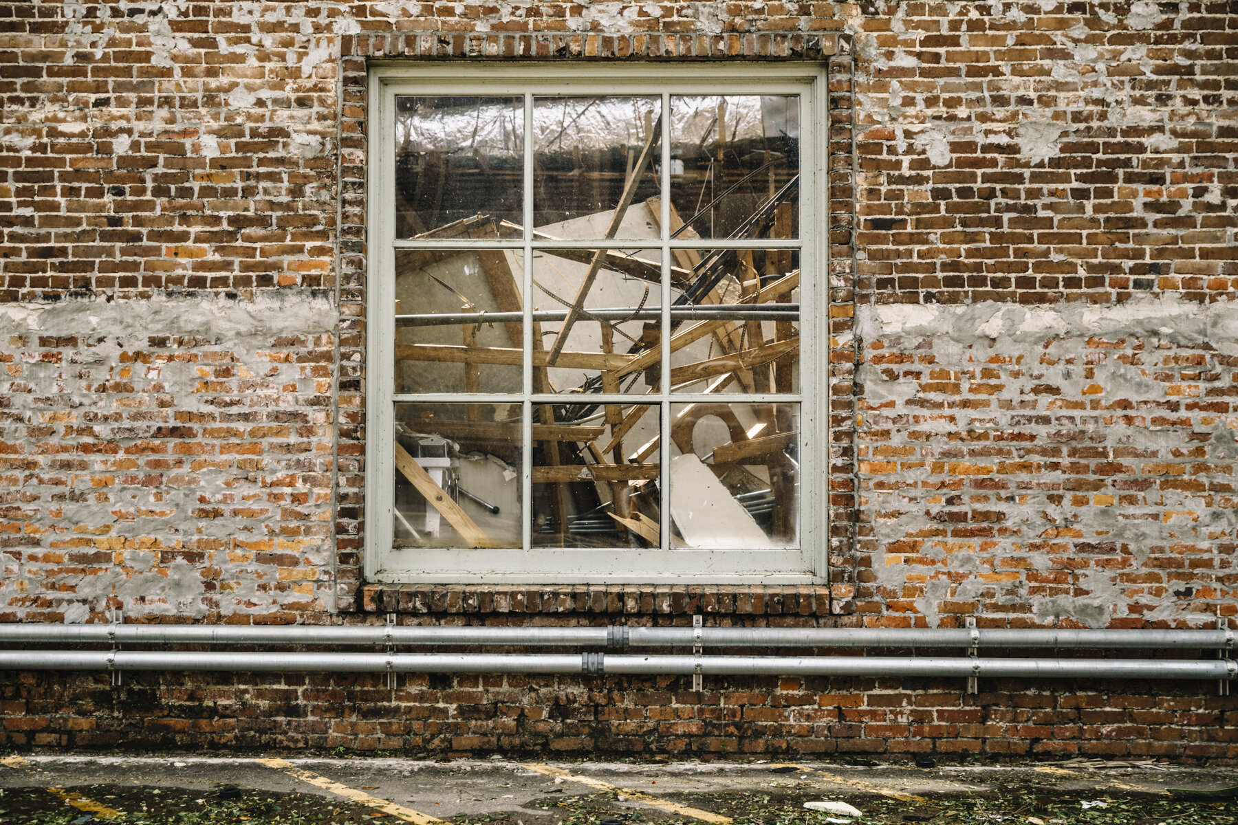  NYTSTORM - Lake Charles, LA - August 27, 2020 - Hurricane Laura's high winds and storm surge had a devastating impact on downtown Lake Charles and the surrounding area. 