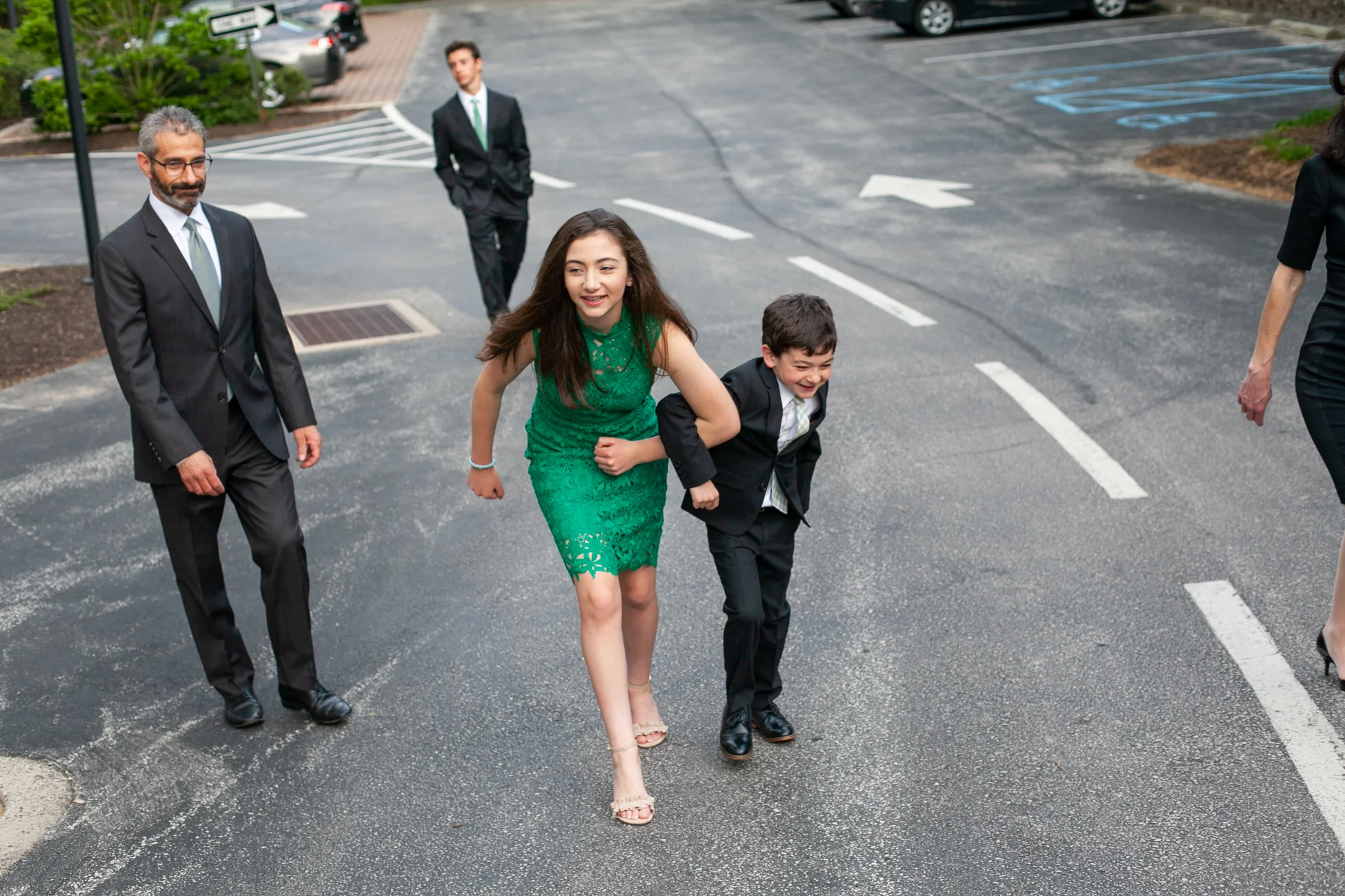 Maren's Bat Mitzvah Avi Loren Fox LLC Beth Am Israel and the Inn at Penn-5.jpg