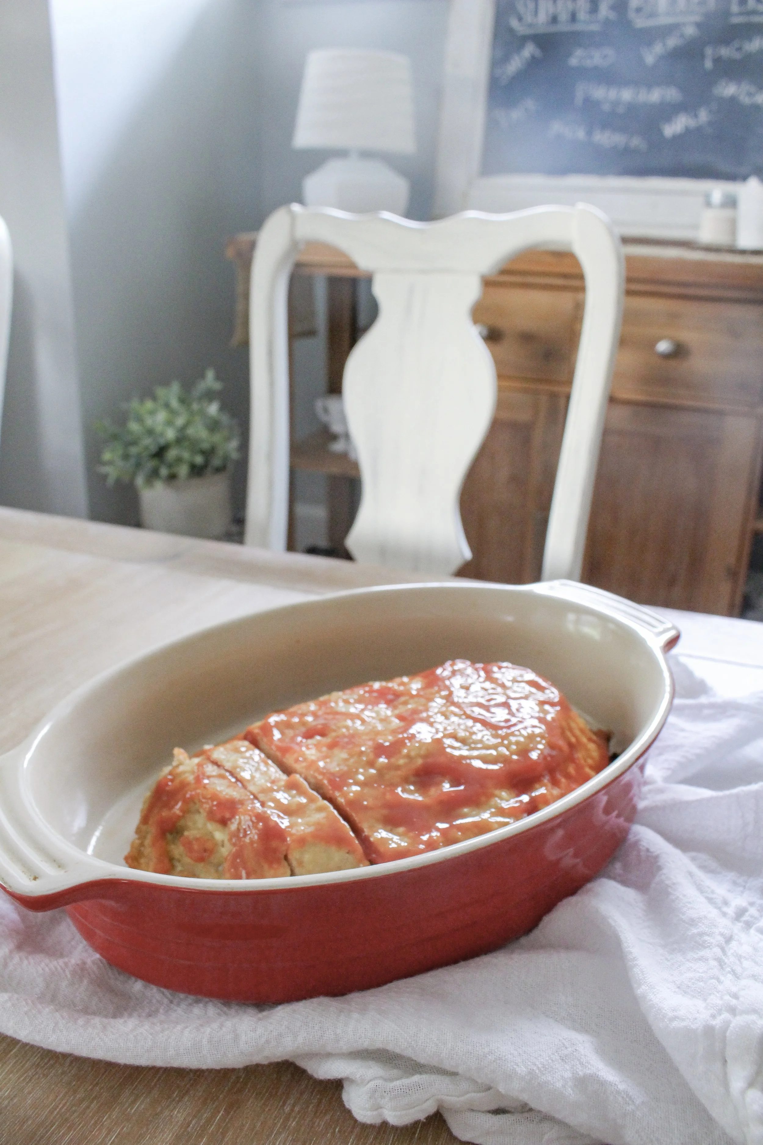 Mom's Famous Easy Meatloaf