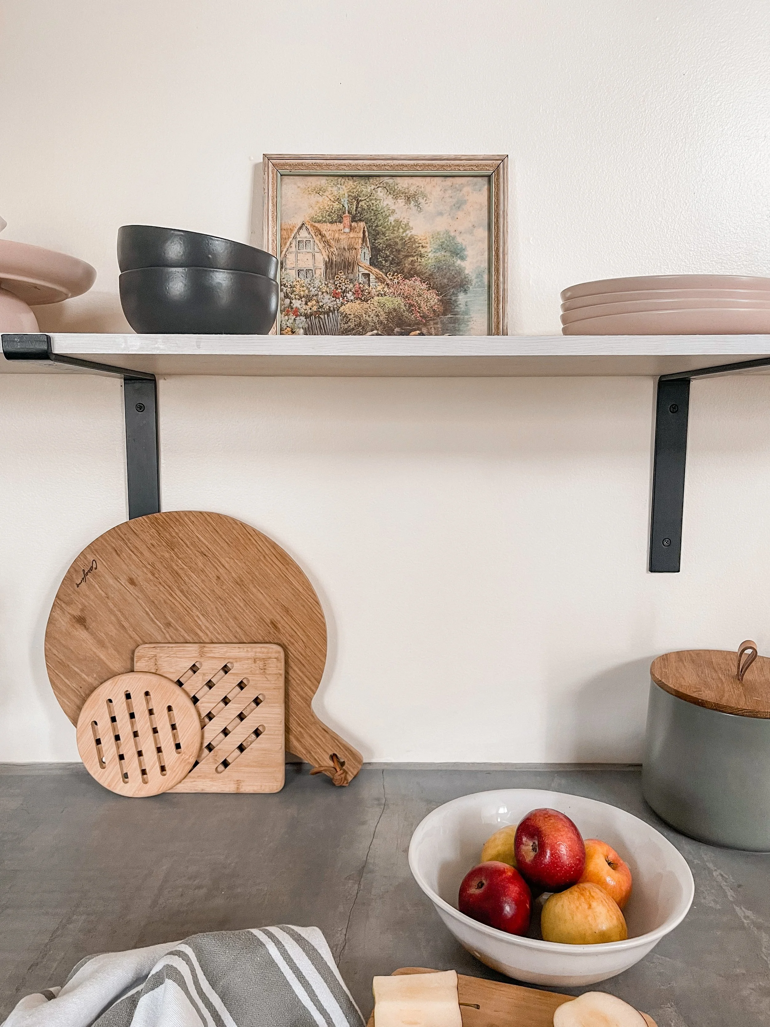 Kitchen Shelves for Spring