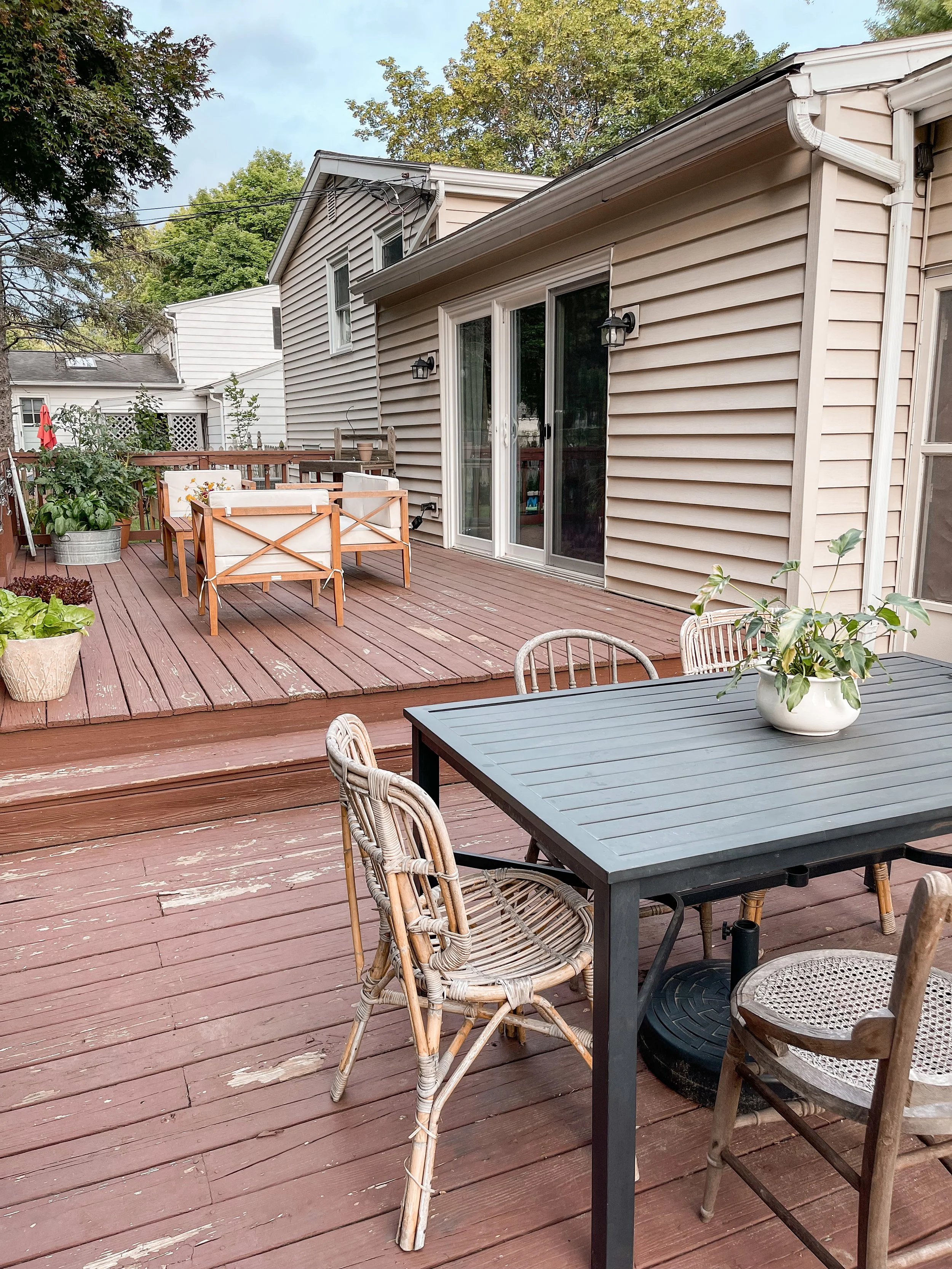 Simple Backyard Deck Idea