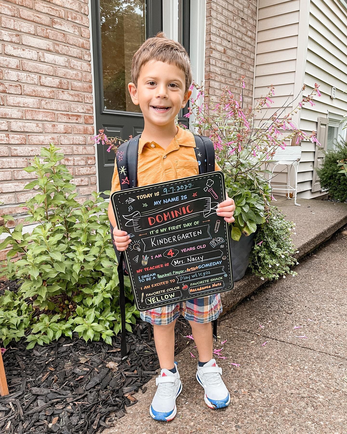 Soar, baby, soar 🚌💫✏️📚🫶🏻

Just put my first baby on the bus to kindergarten! How did we get here so fast?

So proud of this little man! We&rsquo;re excited for this year and all he&rsquo;ll learn + do! 💯

#kindergarten #kindergartenlife #firstb