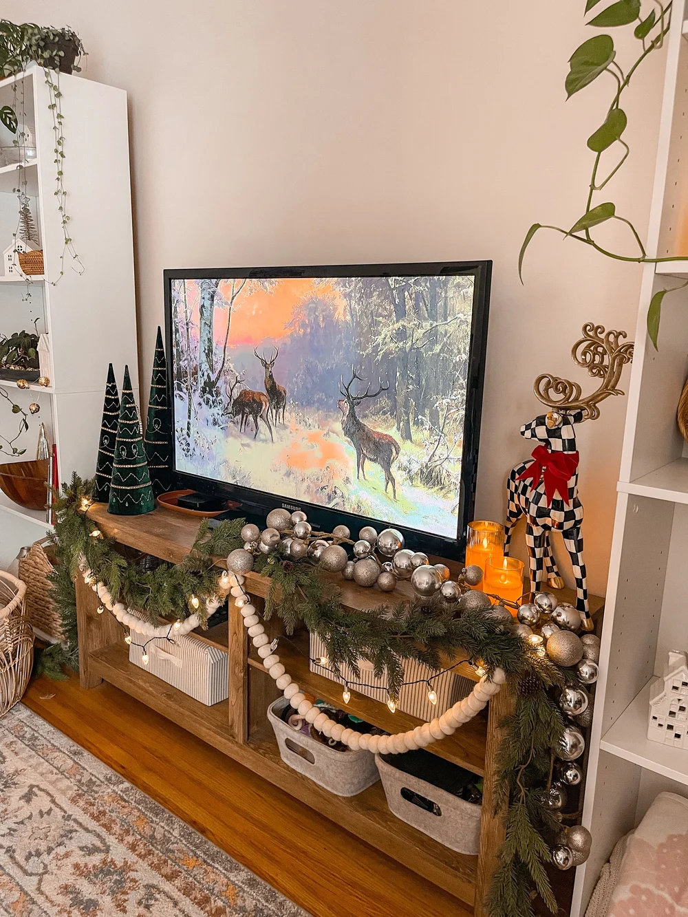 Neutral Christmas Decor in the Living Room — Aratari At Home