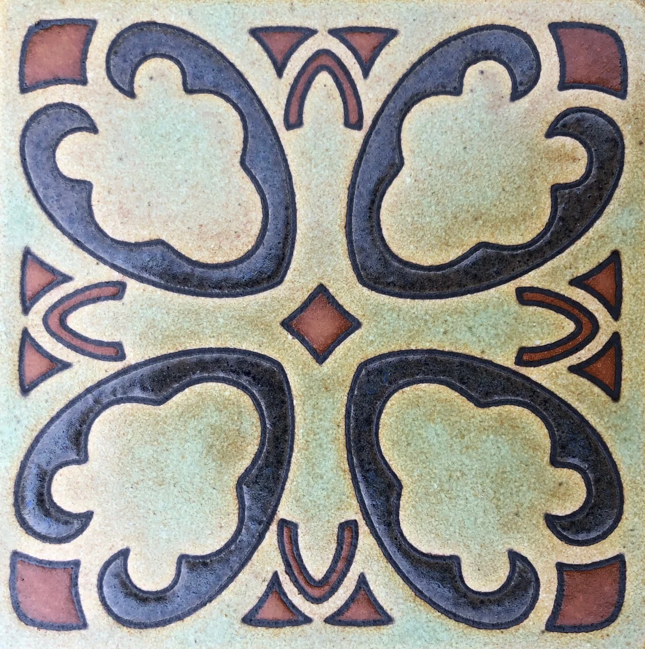 Custom 4 x 4 Rustic Deco