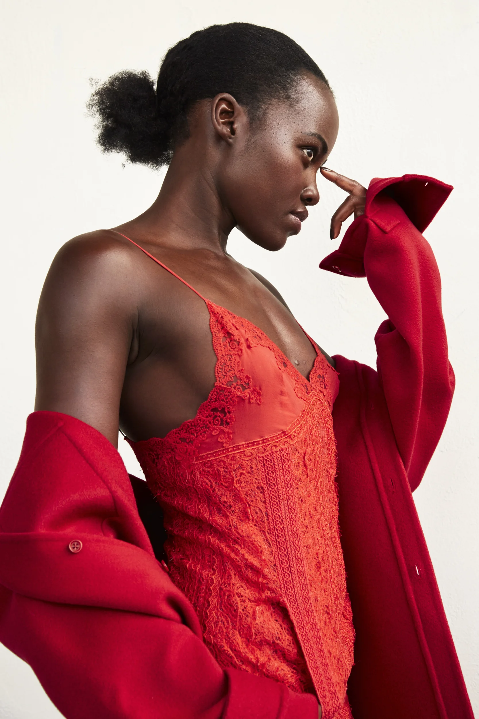 B_20170907_TimesStyle_Lupita_Shot2_0080_c s.jpg