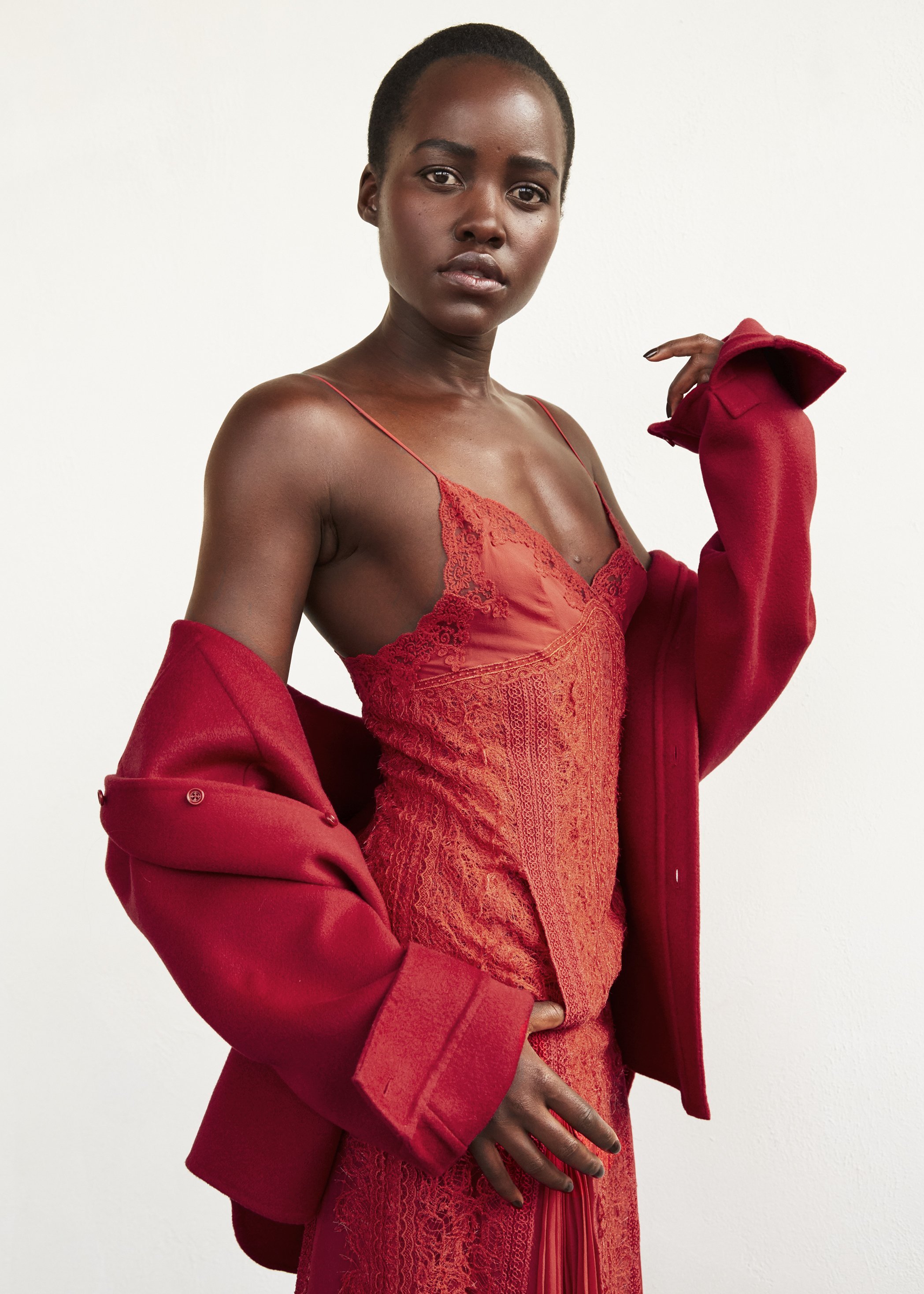 _B_20170907_TimesStyle_Lupita_Shot2_0083_c+print+2+yellower+crop+s.jpg