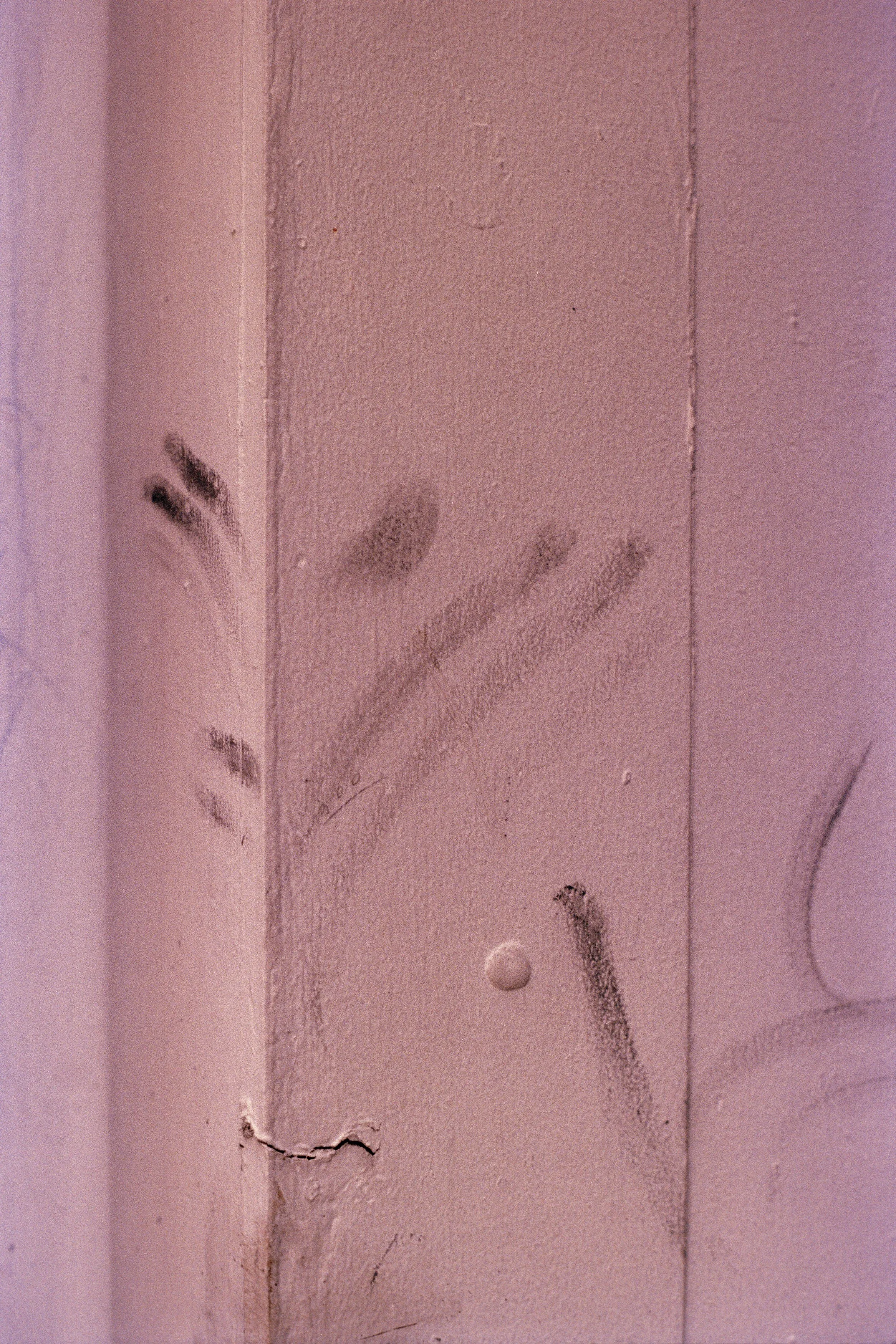 Pink+Wall+Black+Finger+Marks+R2+crop+s.webp