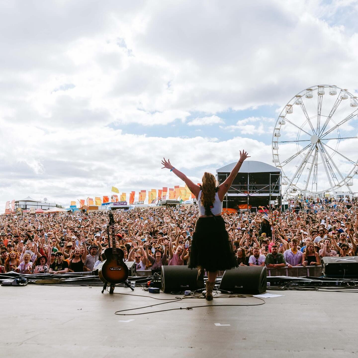 🏕️🚨 CALLING PERFORMERS - WE WANT YOU! ✨

Want to perform at @alltogethernow.ie ? The application is now open for musicians, comedians, spoken word artists, and more, who want to perform at the festival. 

Previous successful Perform Together Now ap