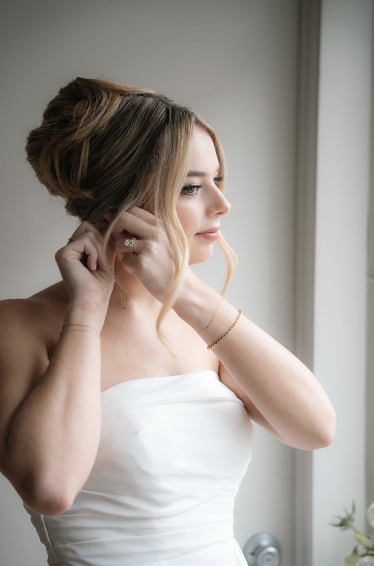 Vanessa Pesantez Hair - Bridal Hairstylist in New York.png