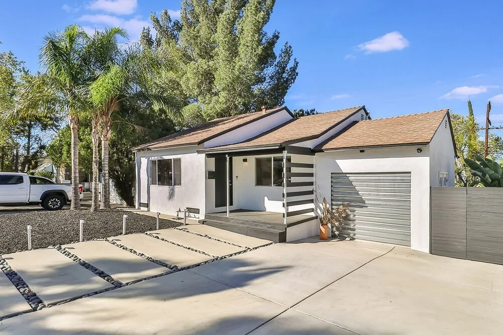 10609 Fernglen Ave