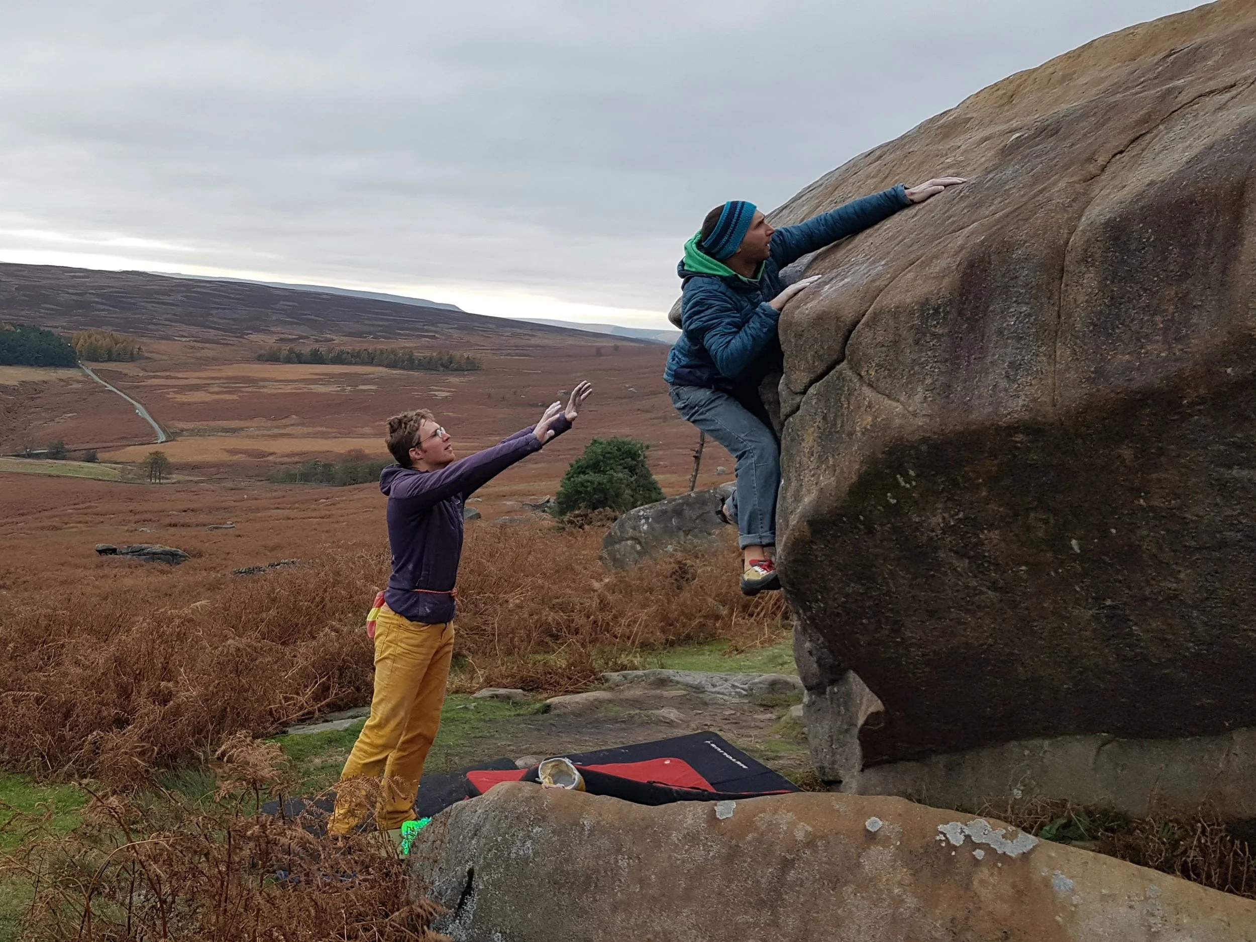 Peak autumn bouldering