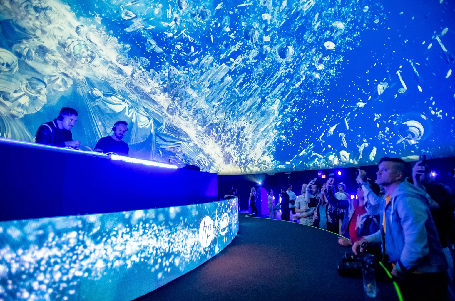 RUFUS-DU-SOLs-Underwater-coachella-2019-billboard-1548.jpg