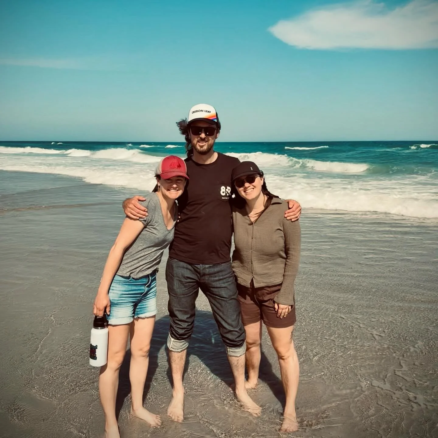 What a start to our Spring Tour - thanks a ton to all who&rsquo;ve come out and supported us along the way! 

1. Wilmington, NC - the furthest east we could go before having to turn around 
2. Y&rsquo;all ever played &ldquo;Hide and Beak&rdquo;? 🐔 
