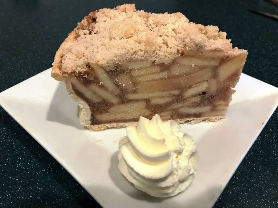Grand Ma's Old-Fashioned Virginia Deep-Dish Apple Pie 