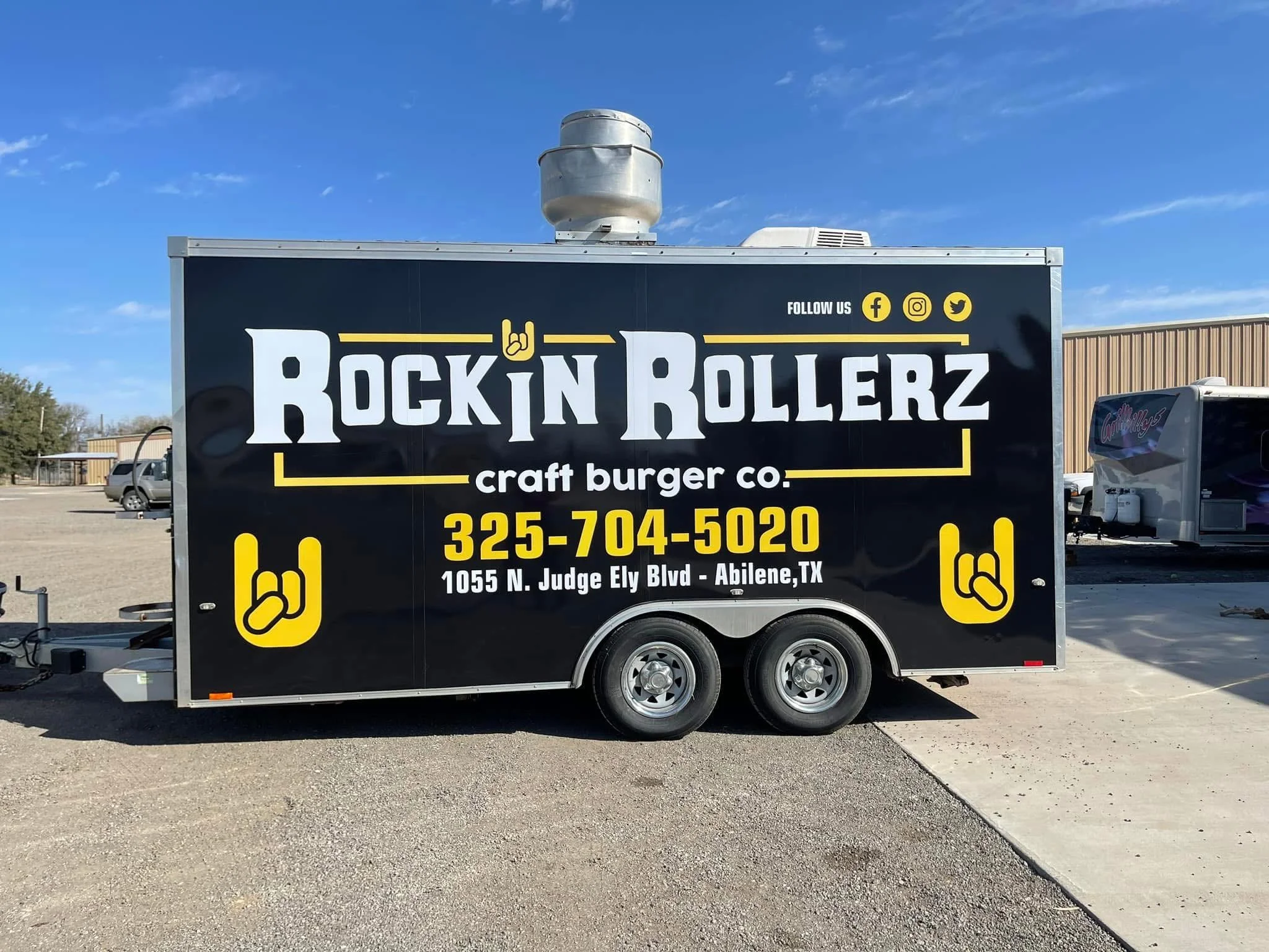 ROCKIN ROLLERZ TRAILER WRAP