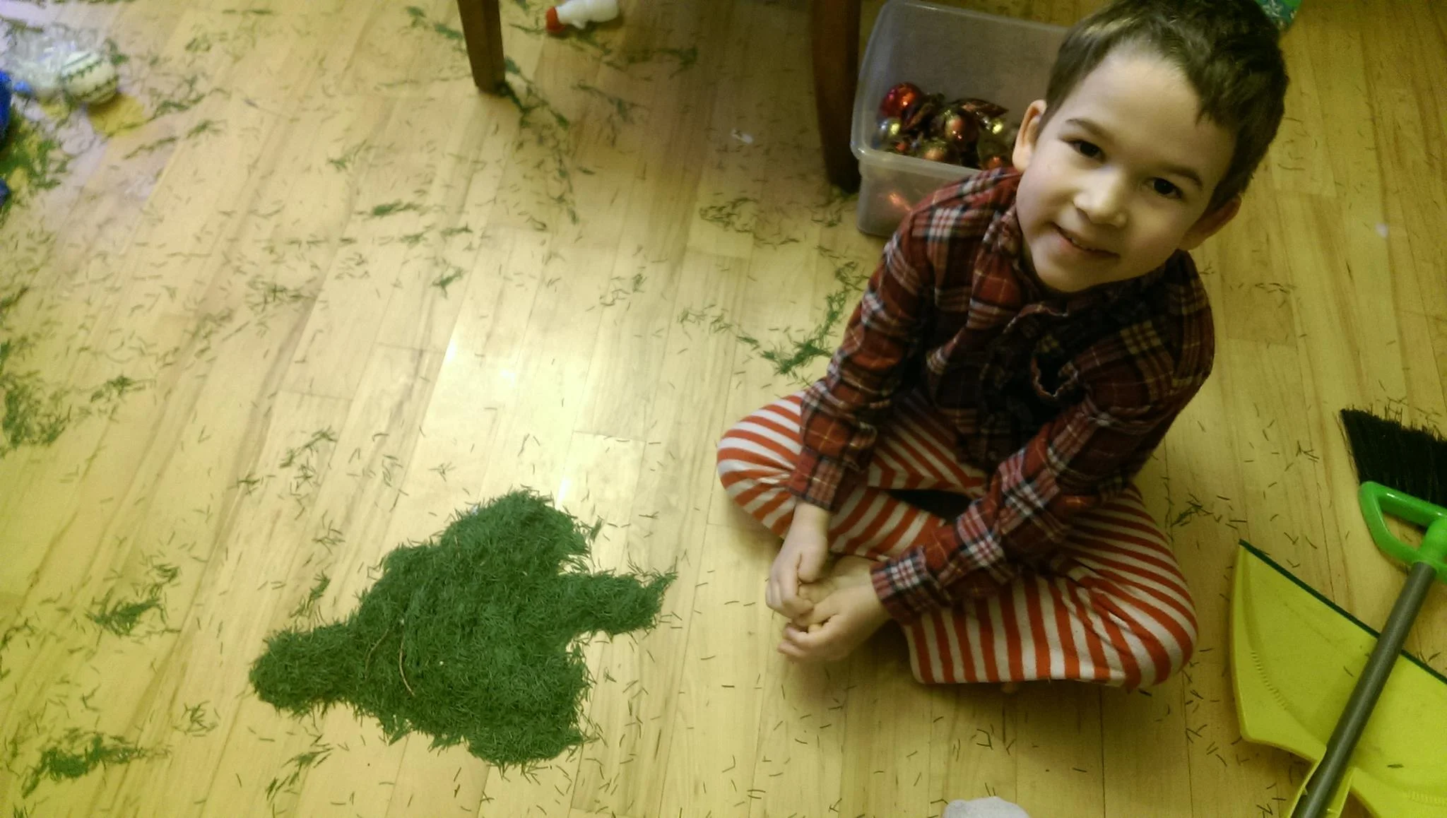 “Look, Mom! I made a tree!”