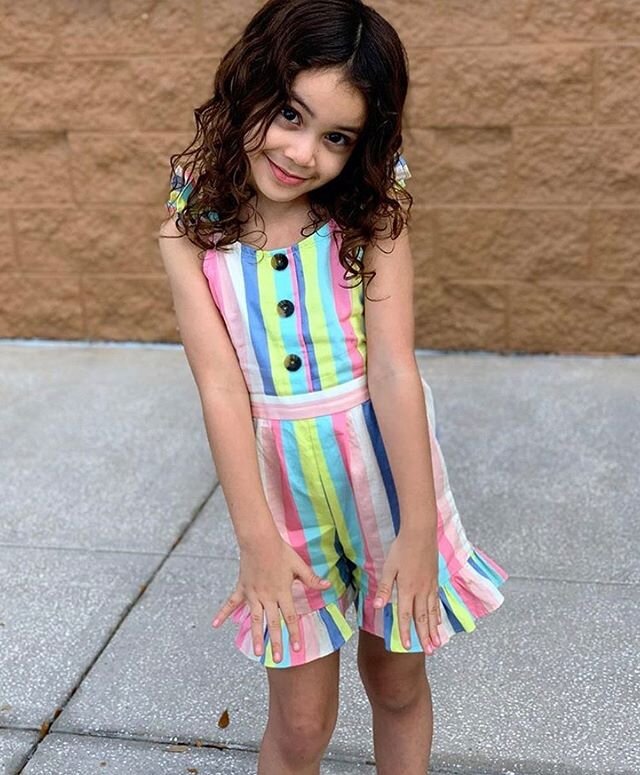 Because everyone needs a pop of rainbow in their wardrobe! Who agrees?! 🙋🏼&zwj;♀️ Shop the look at @dillards today!
.
.
📸 - @hellogalilea #flapdoodles #doodlesquad #coolkids #igkids #kidsfashion #toddlerfashion #kidsstyle #kidslookbook #stylishkid