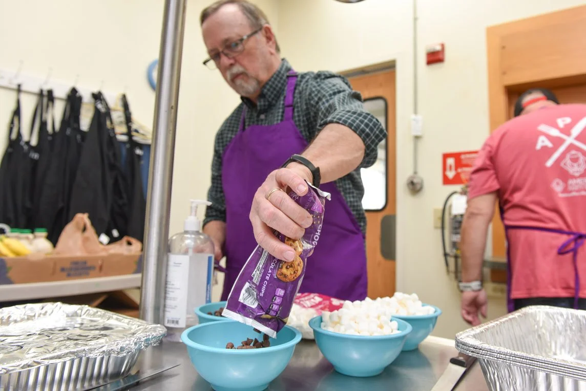 Pouring chocolate chips.jpg