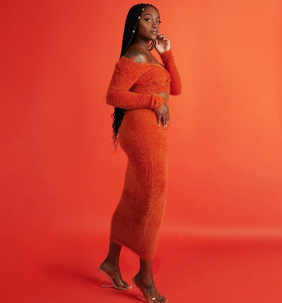 ☄️
.
.
.
📸: @dre.lamarphoto 

#blackgirlmagic #blogger #blackbloggers #contentcreator #softglam #softglammakeup #interiordesign #blogger #vlog #denverblogger #denver #denvercolorado #colorado #photography #blackphotographers #blackbeauty #braids #br