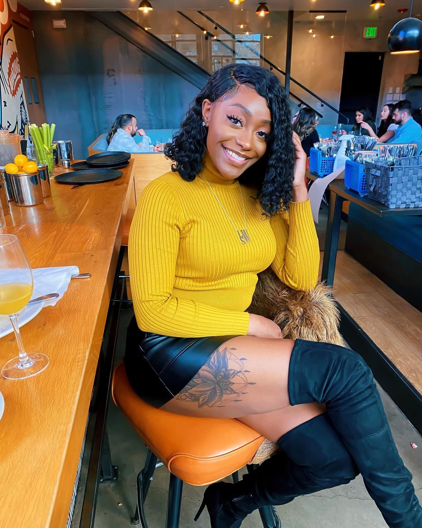 Just kill them softly with my presence, won't even address it. 🔌
.
.
.
#zara #zaraoutfit #zaralook #blogger #fashionstyle #colorado #denverbrunch #denvercolorado #softglam #baconsocialhouse #brunch #thightattoo #thighhighboots  #blackgirlswhoblog