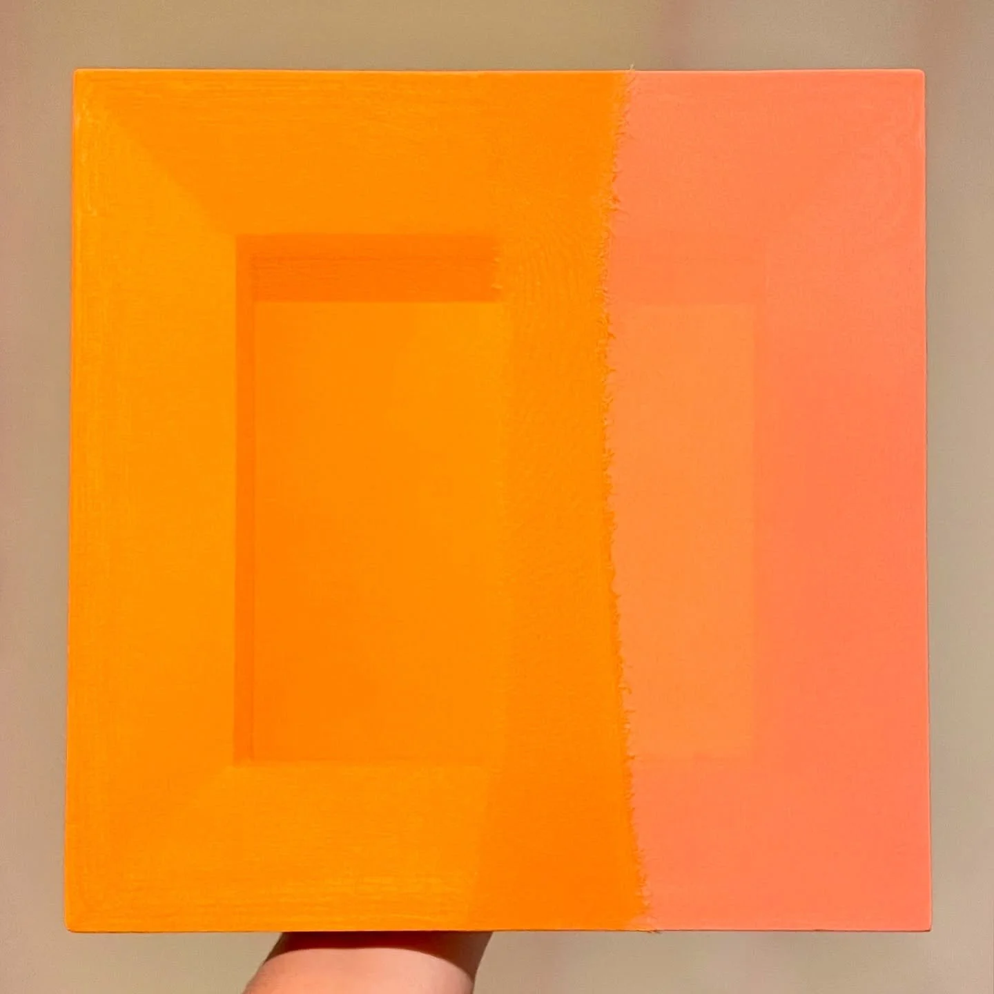 Fun little guy

Shifting sun
2025, silk on pine
260 x 260mm