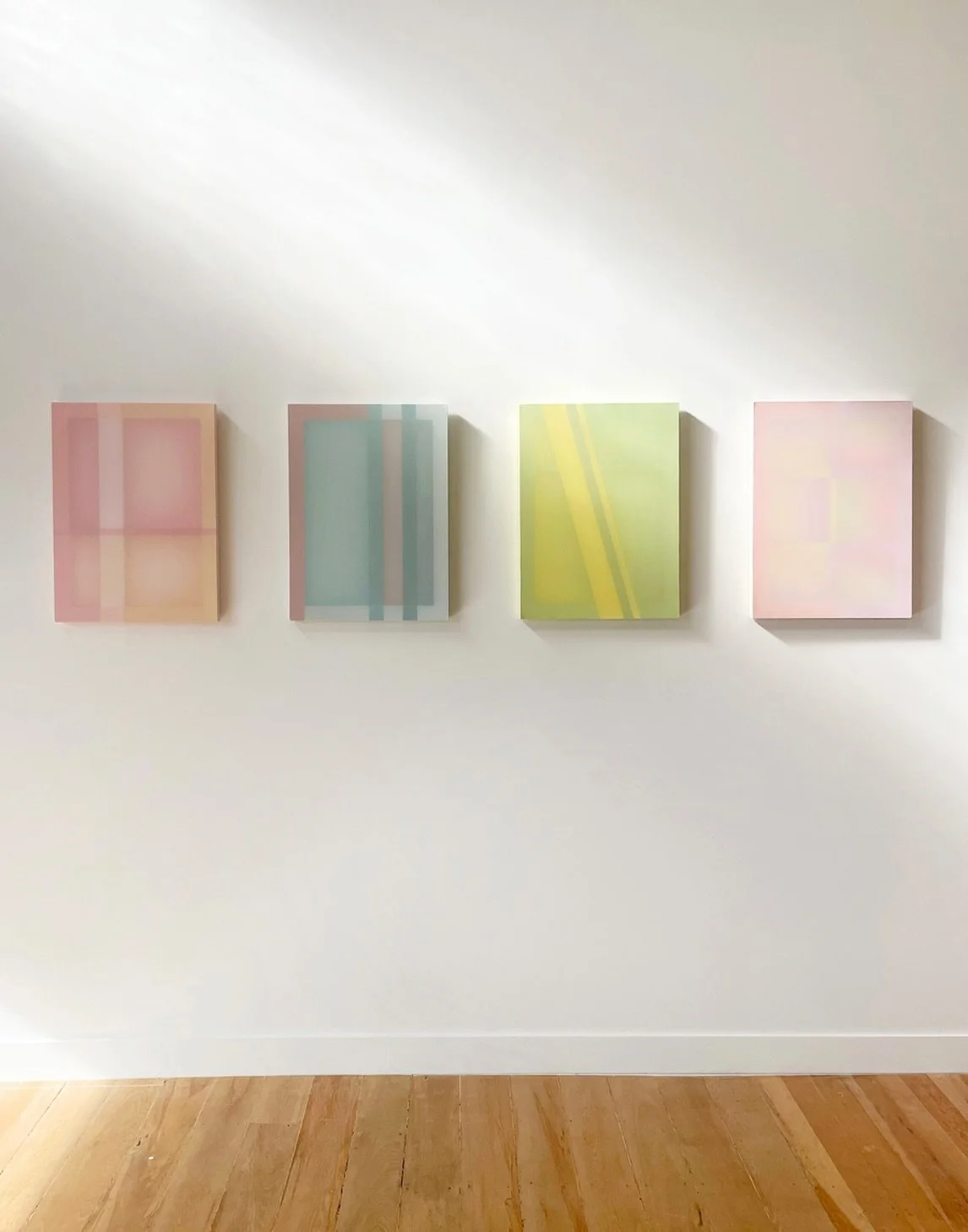 Light Vestiges
2025, silk on pine
600 x 450mm

Currently in my show &lsquo;between the lines&rsquo; @hutch_gallery