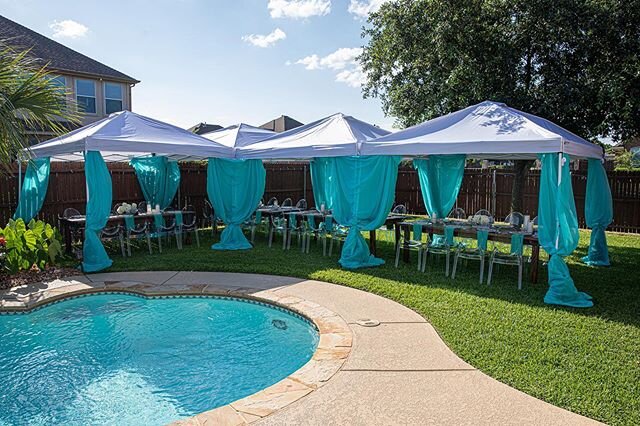 40th Birthday blues! Who&rsquo;s ready to plan their backyard celebration? Contact us today! 
Rentals: @belledecordallas 📸: @taylor_media