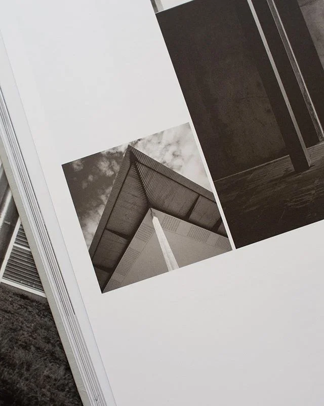 Plate steel brackets in a dark grey micaceous finish support the canopy&rsquo;s eaves. Arthur and Yvonne Boyd Education Centre, Riversdale, 1999. By Glenn Murcutt, Reg Lark, Wendy Lewin.
.
.
.
.
.
.
.
.
#glennmurcutt #glennmurcuttmasterclass #archite