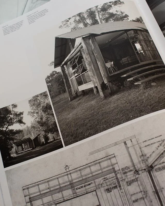 The Murcutt Guest Studio, Kempsey, New South Wales, 1992.
.
.
.
.
.
.
.
.
#glennmurcutt #glennmurcuttmasterclass #architecture #architecturelovers #australianarchitecture #archidaily #design #designinspiration #book #glennmurcuttfolio #touchtheearthl