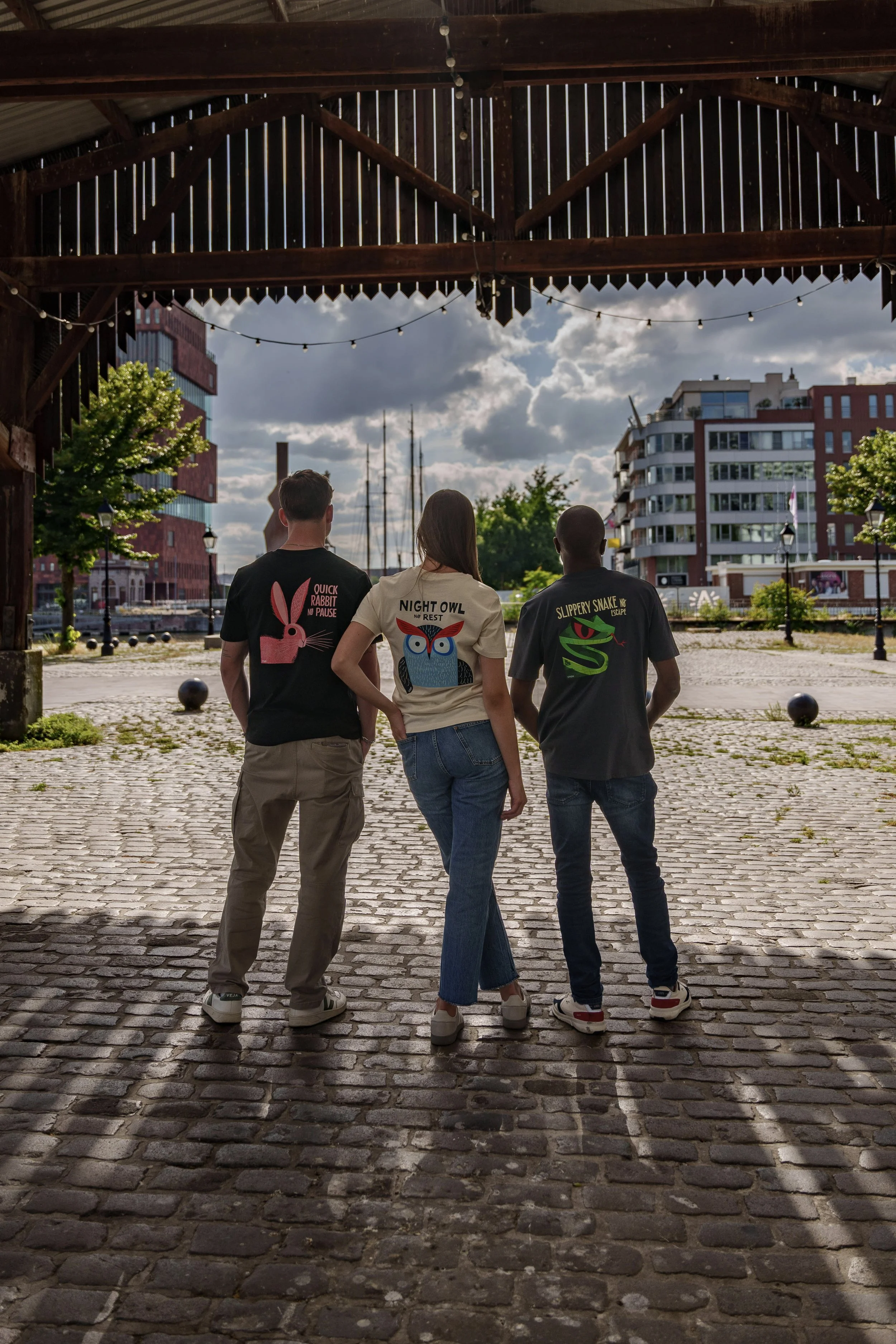 Rustige compositie die de visuele signatuur van STRØM benadrukt