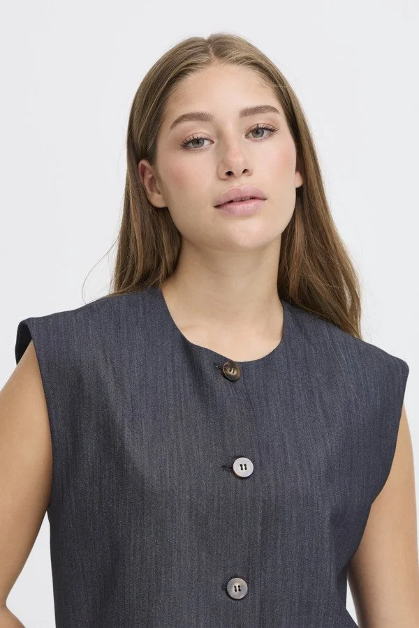 Jumi waiscoat 7.jpg