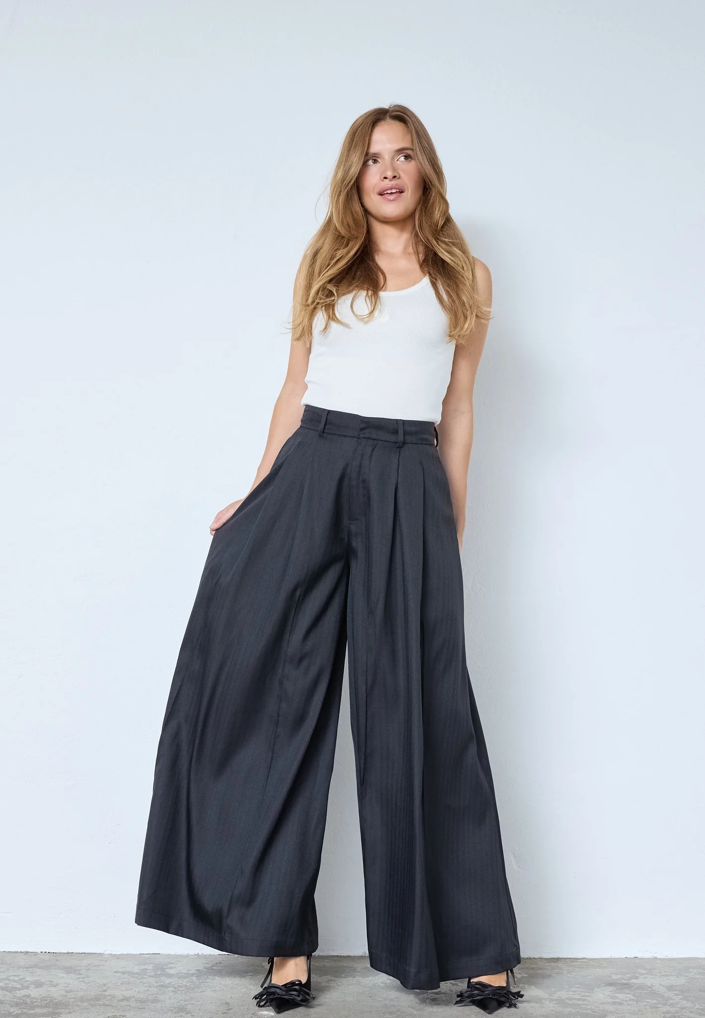 Paris skirt pants 4.jpeg