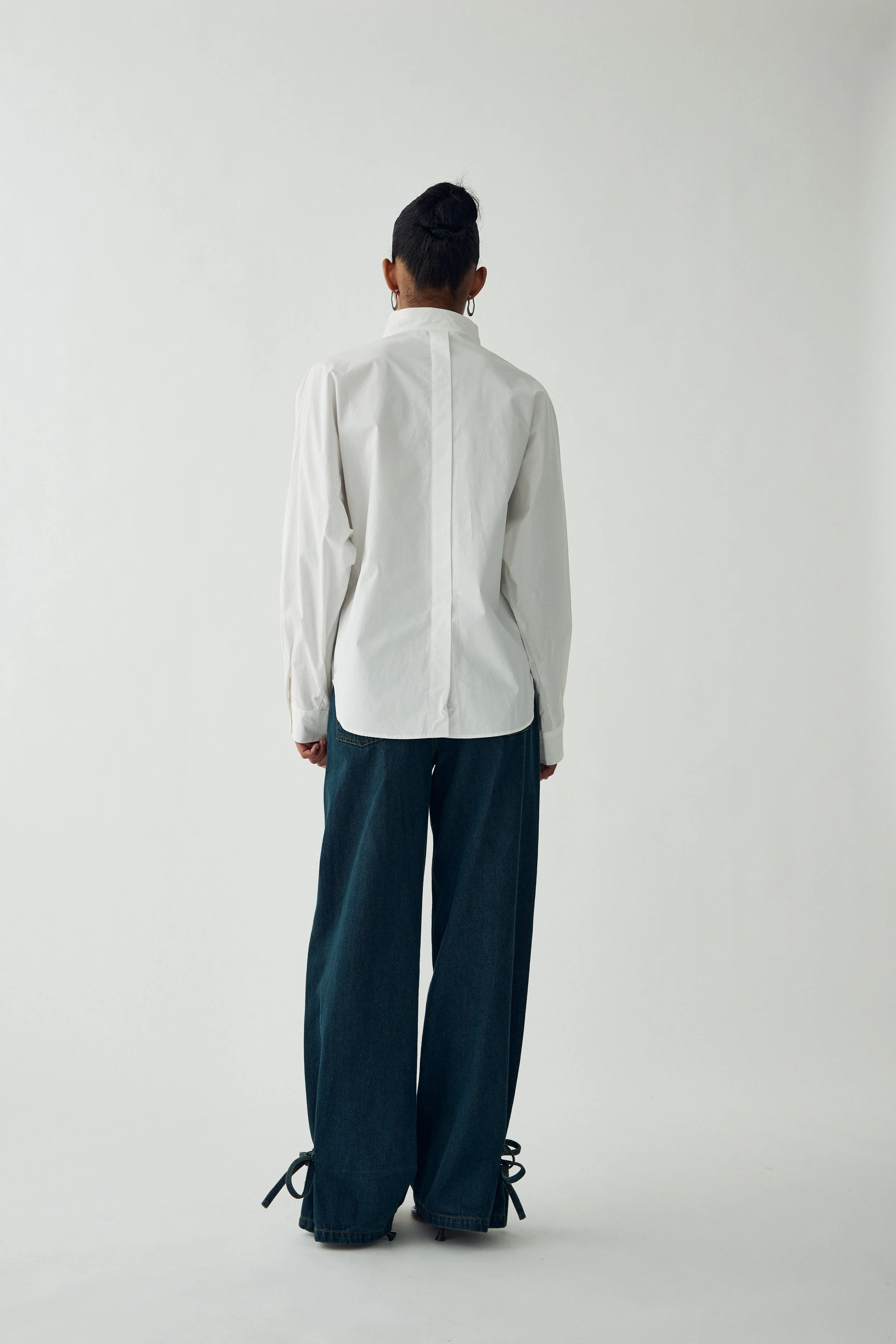 N-Novi Shirt White 4.jpg