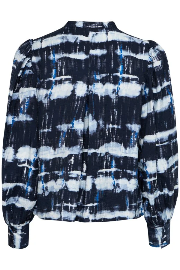 Variel longsleeve 1.jpg