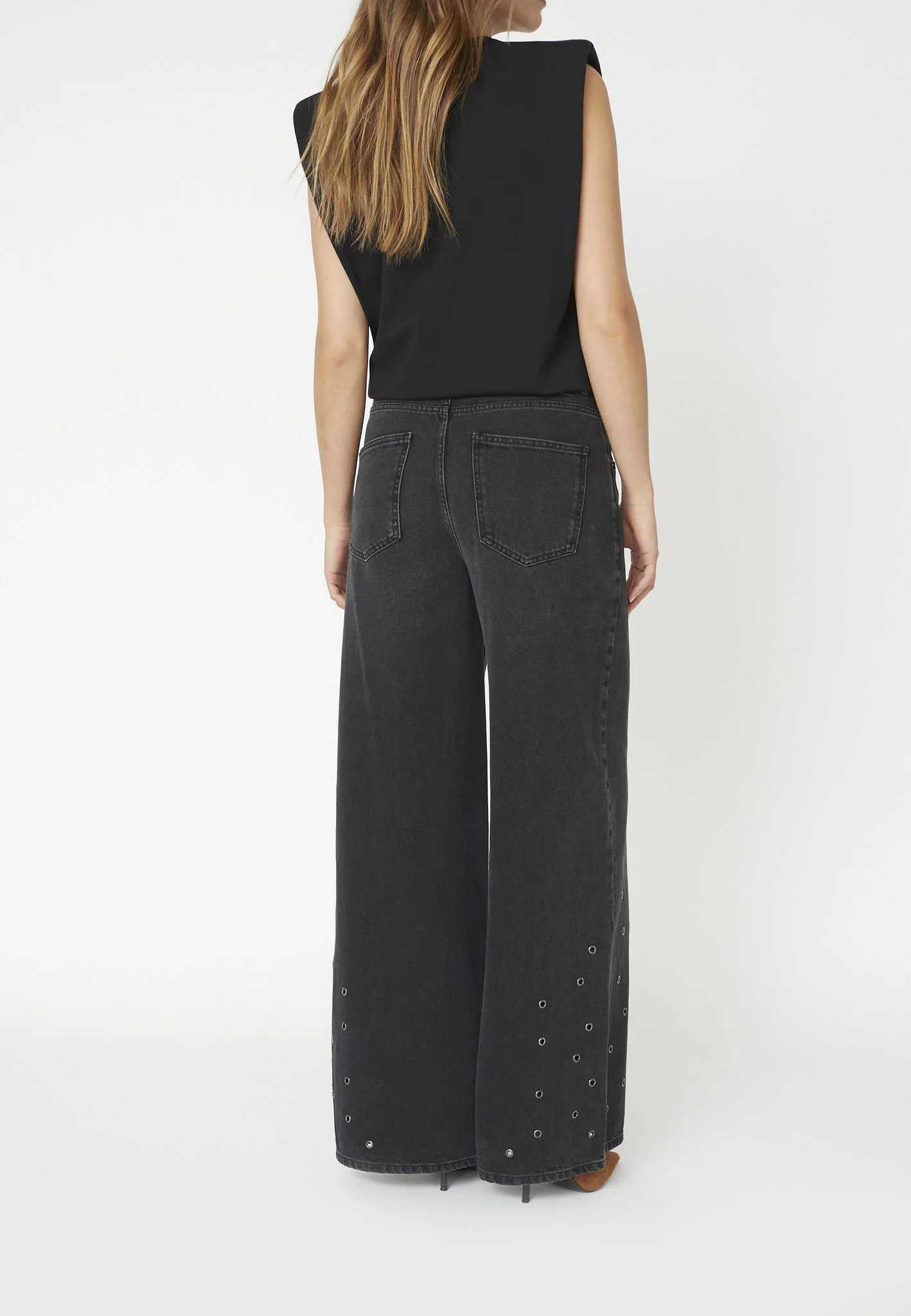 Eyelet wide jeans 5.jpeg