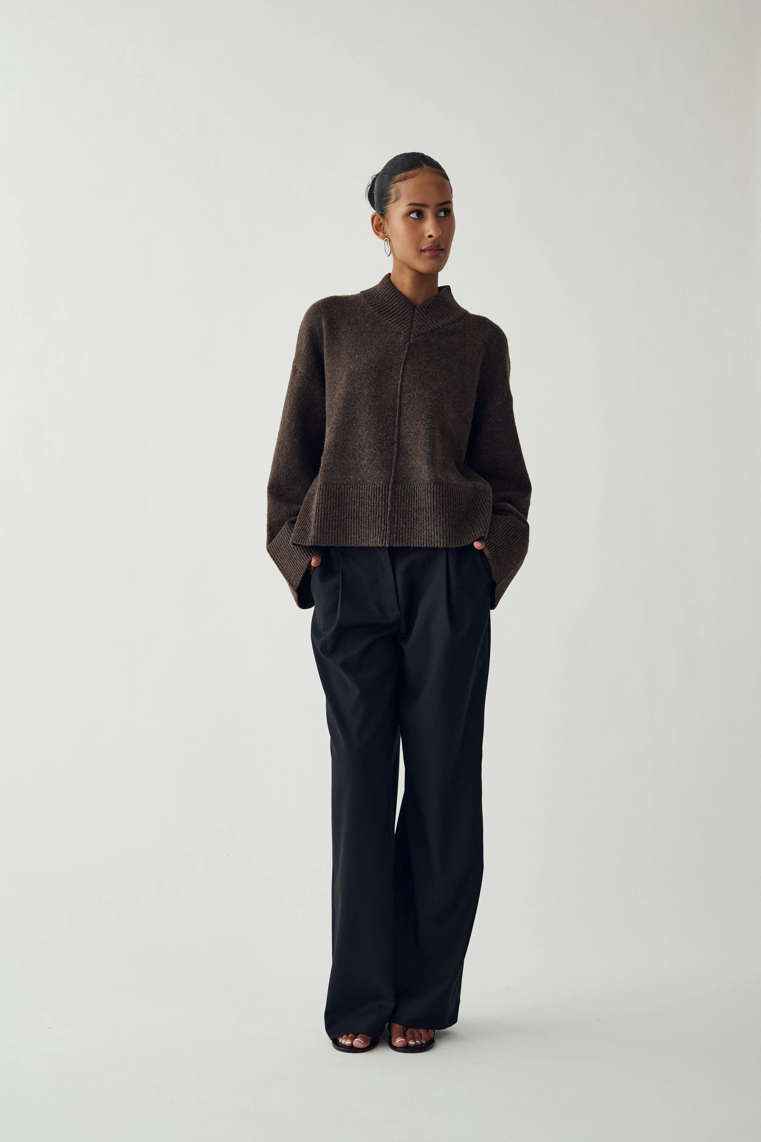 N-Maidie Knit Chocolate Melange 13.jpg