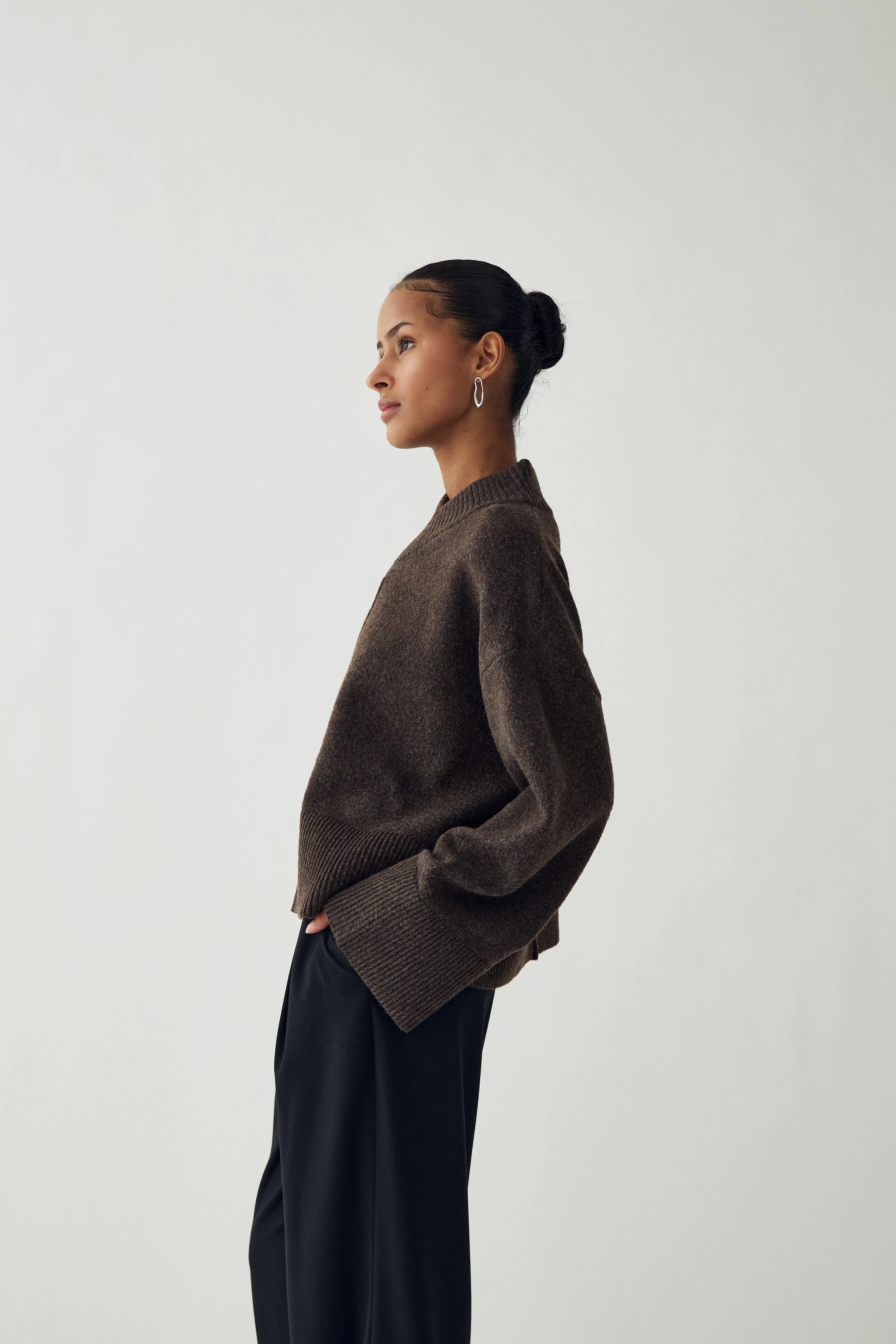 N-Maidie Knit Chocolate Melange 7.jpg