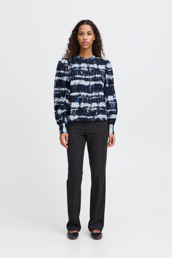 Variel longsleeve 7.jpg