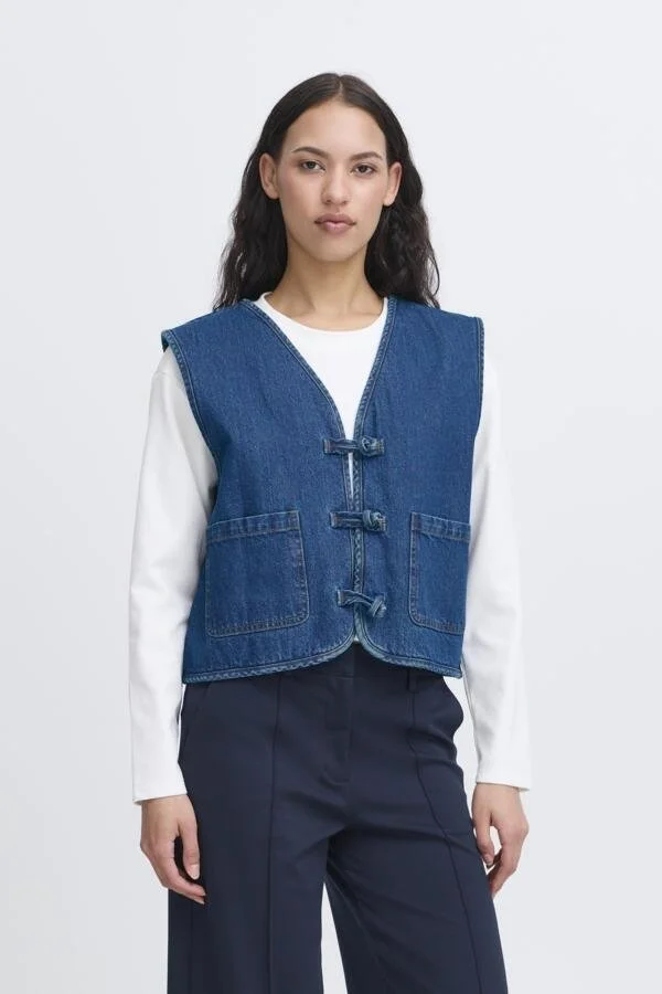 Pellie waiscoat 5.jpg