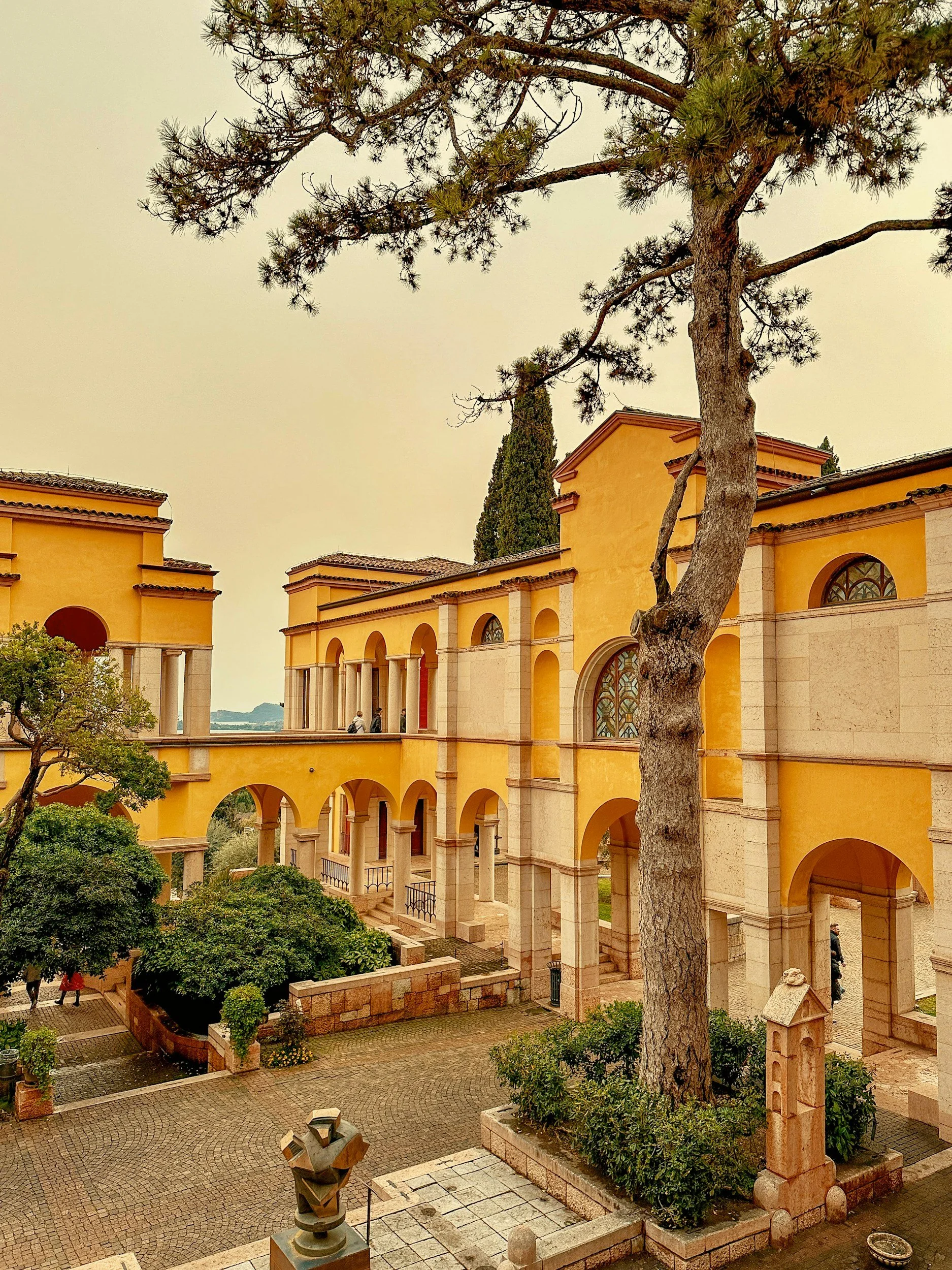 How to Plan an Elegant Wedding in Tuscany