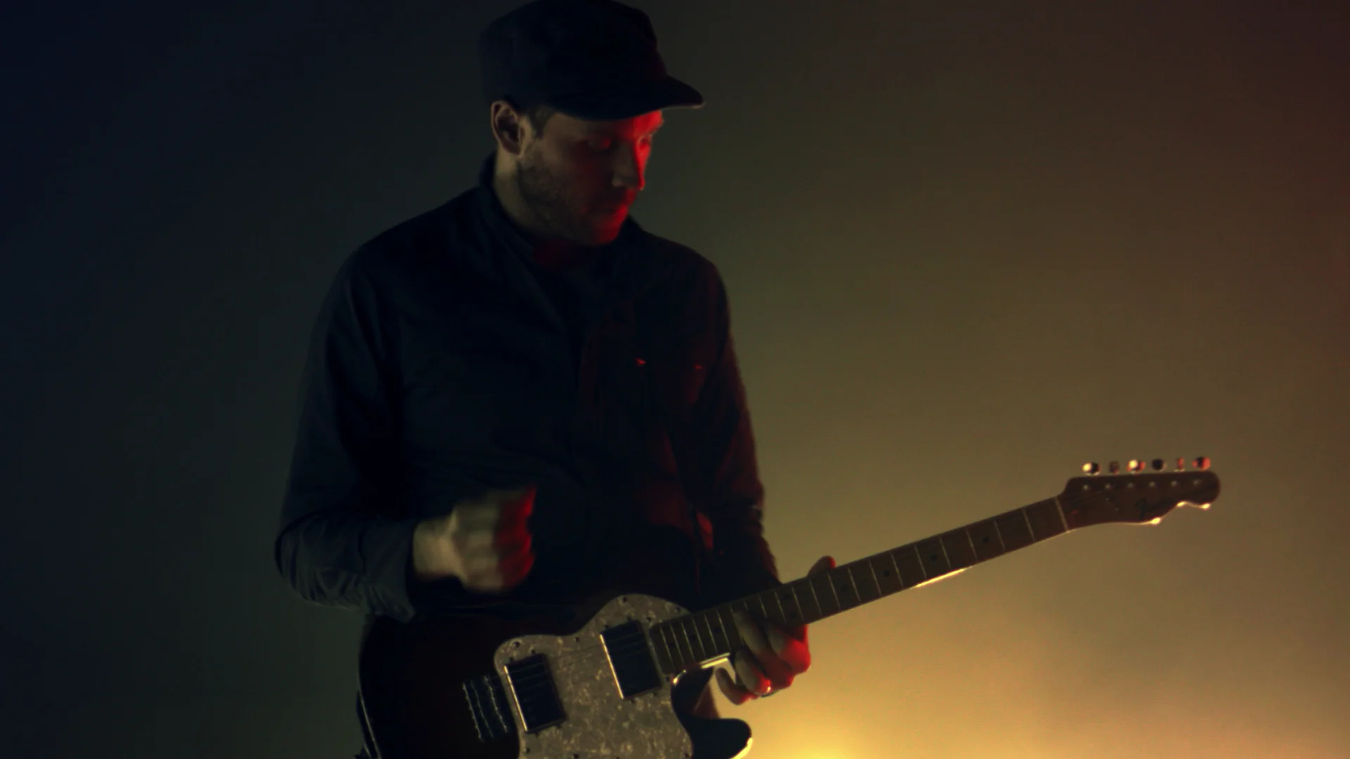 Coldplay_ASkyFullOfStars_003.jpg