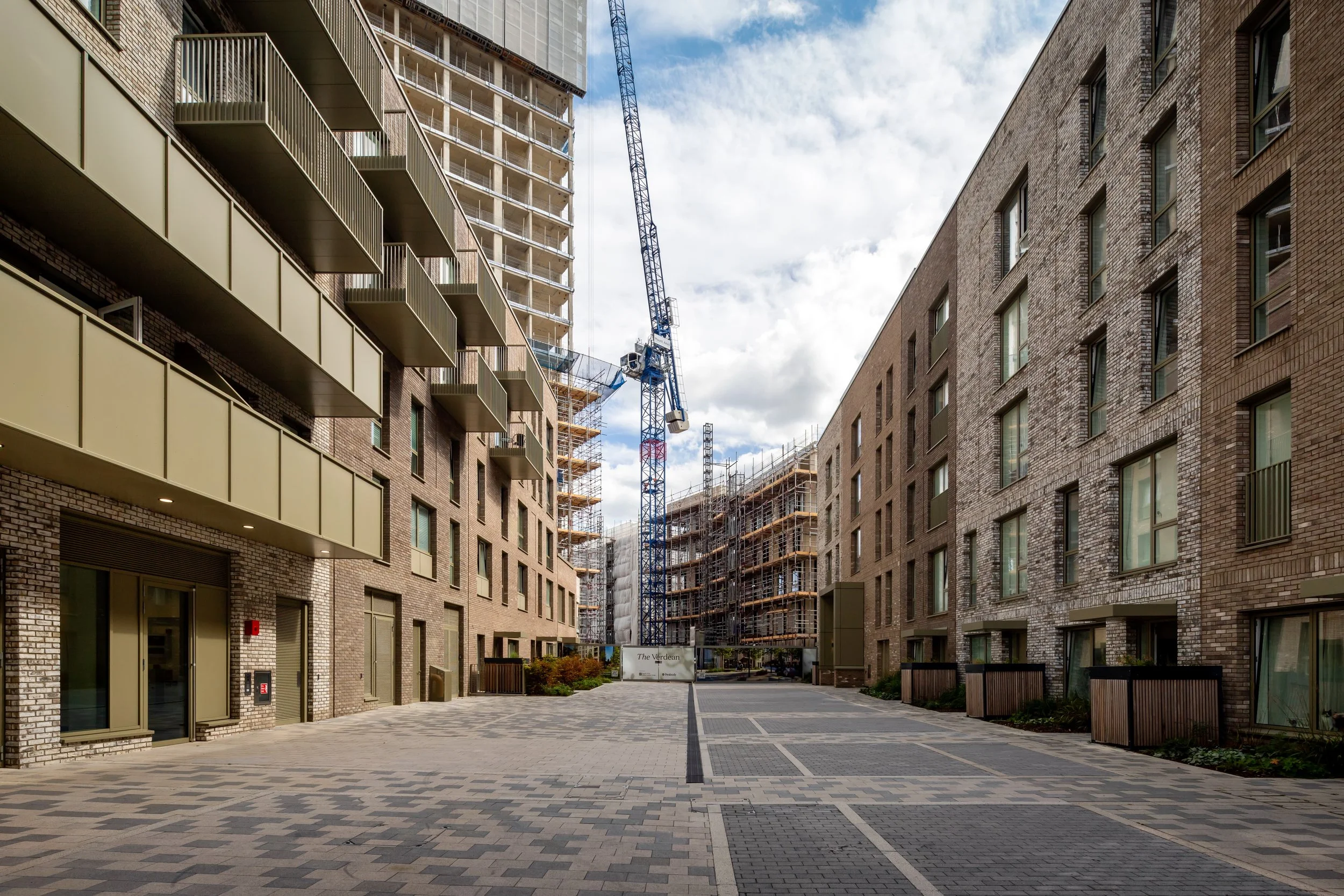 22 - Friary Park Blocks B1 & B4 - OCL London - Photography © Theo Tzia Architectural Photographer.jpg