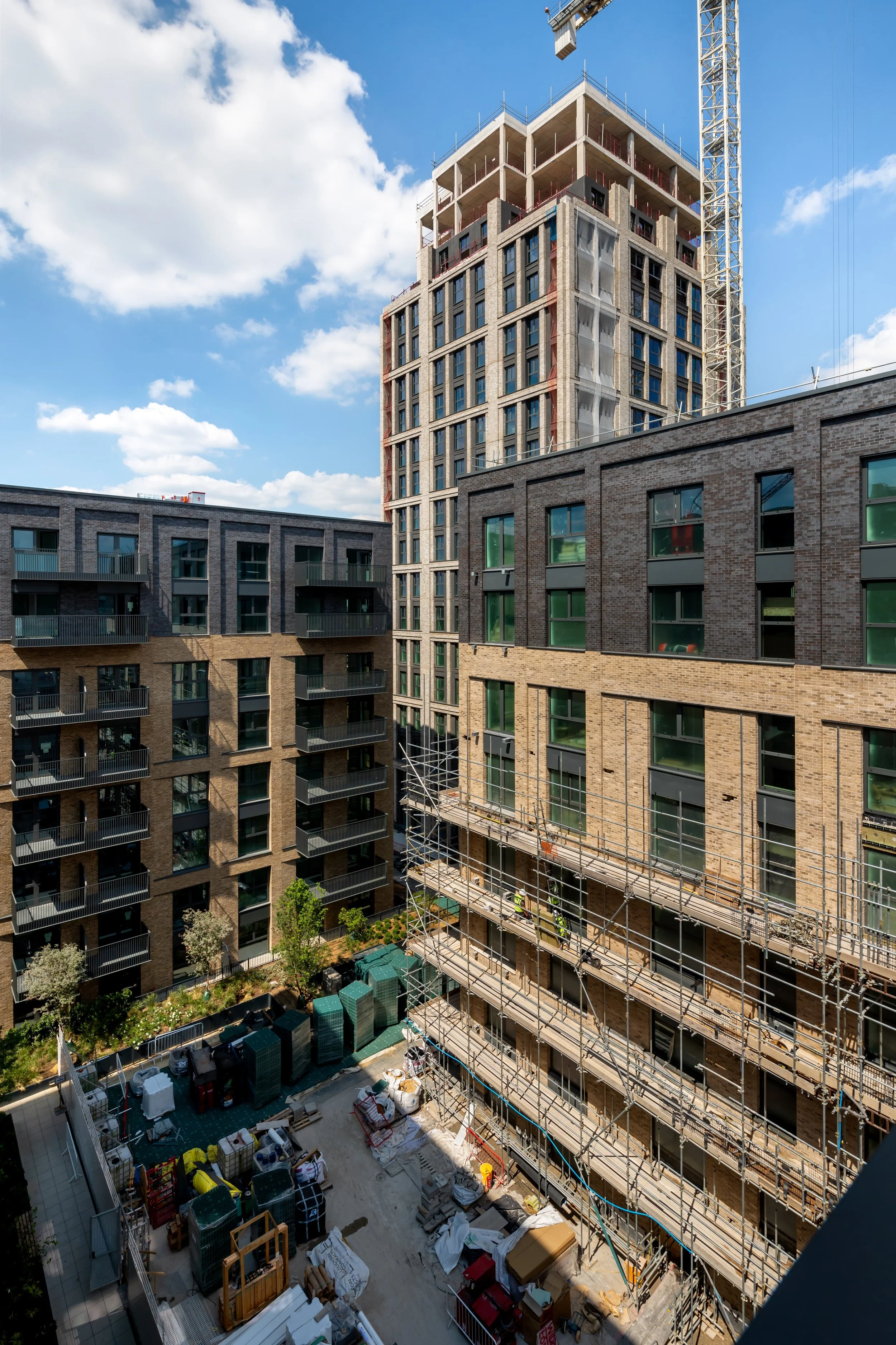 10 - Woodberry Down Phase 3 - Photography © Theo Tzia Architectural Photographer.jpg
